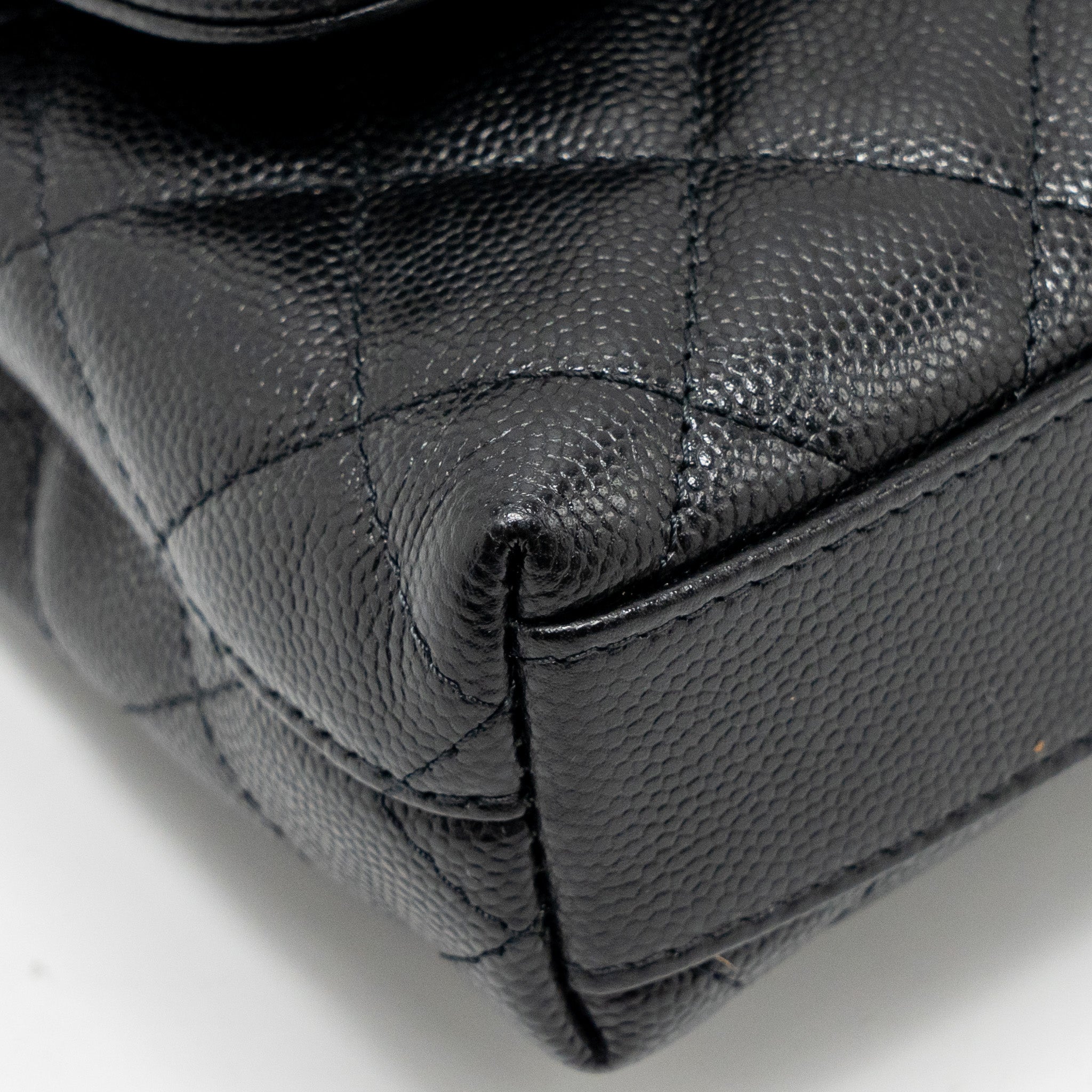 CHANEL COCO HANDLE CLUTCH WITH CHAIN CAVIAR BLACK LGHW (MICROCHIP)