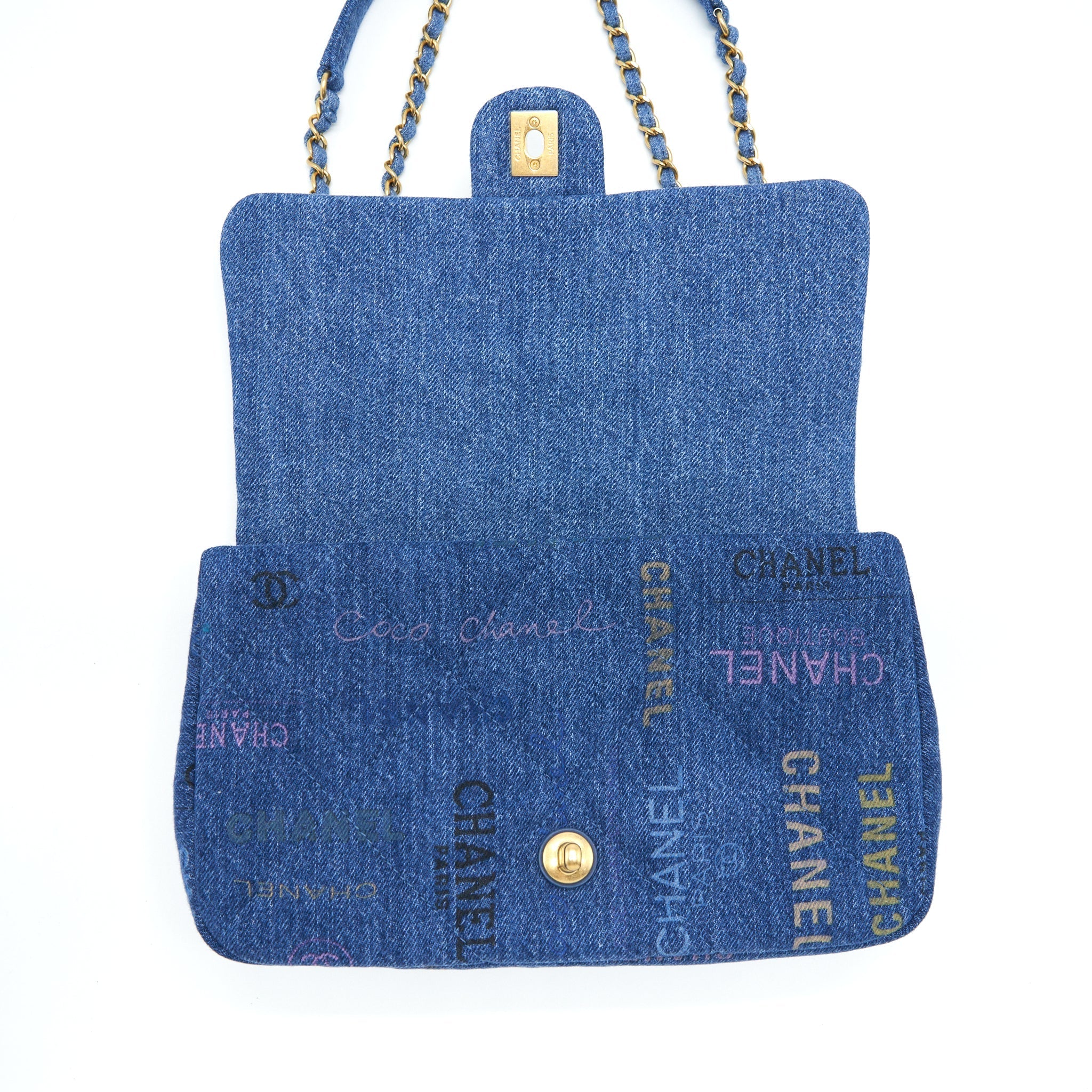CHANEL 22P MULTICOLOR DENIM LOGO FLAP BAG 28CM BLUE GHW (MICROCHIP)