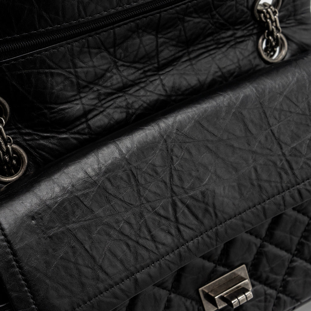 CHANEL SMALL 2.55 REISSUE FLAP BAG AGED CALFSKIN BLACK RUTHENIUM SHW