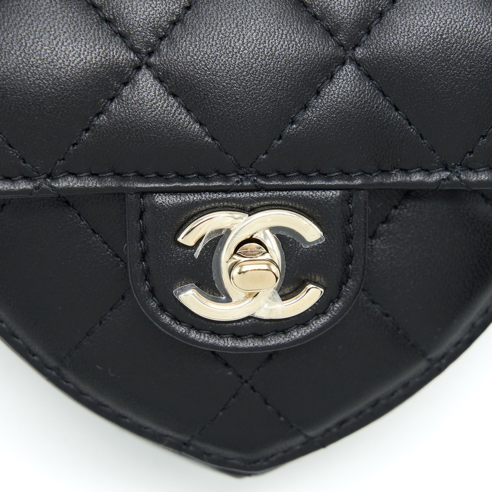 CHANEL 22S HEART BELT BAG LAMBSKIN BLACK LGHW