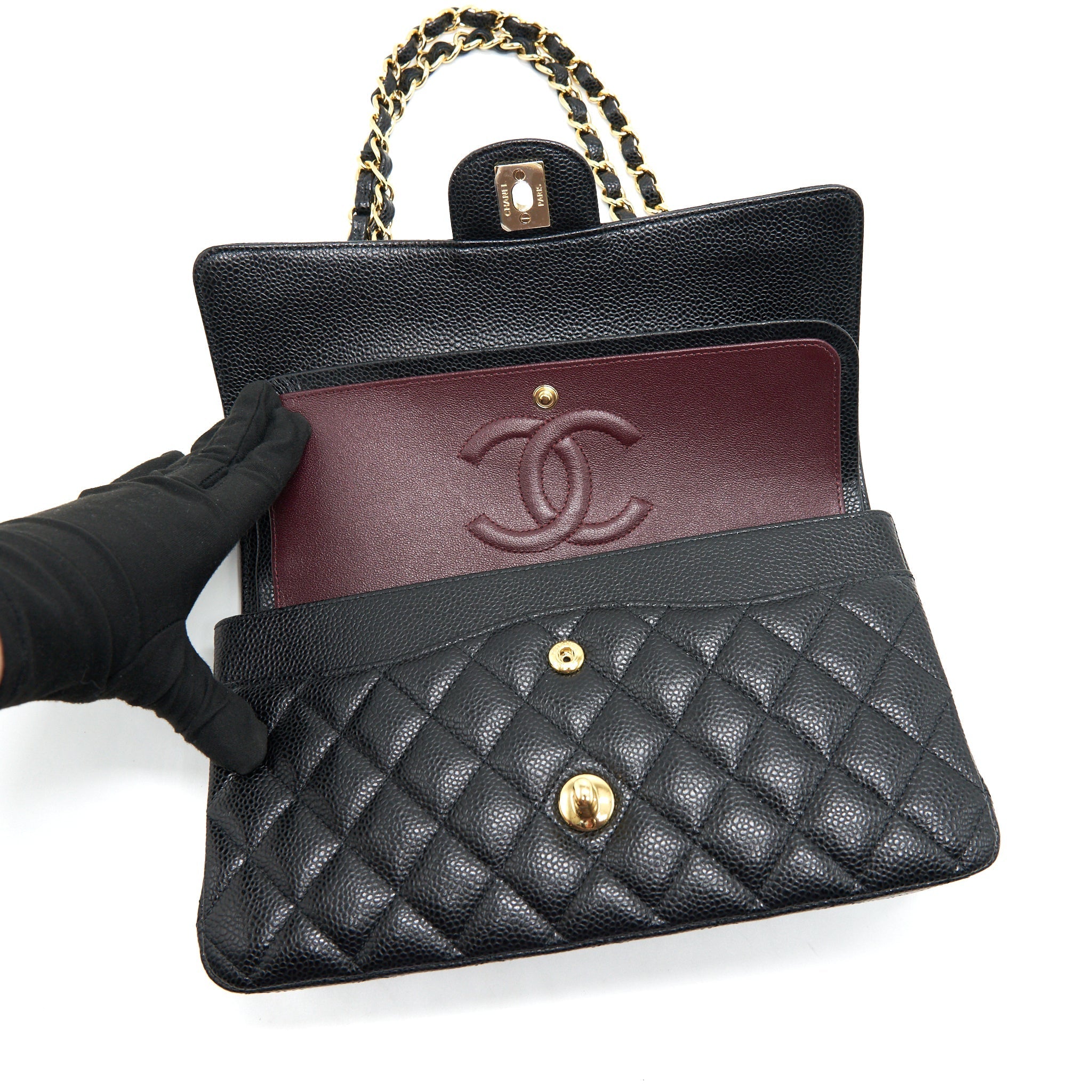 CHANEL MEDIUM CLASSIC DOUBLE FLAP CAVIAR IN BLACK GHW