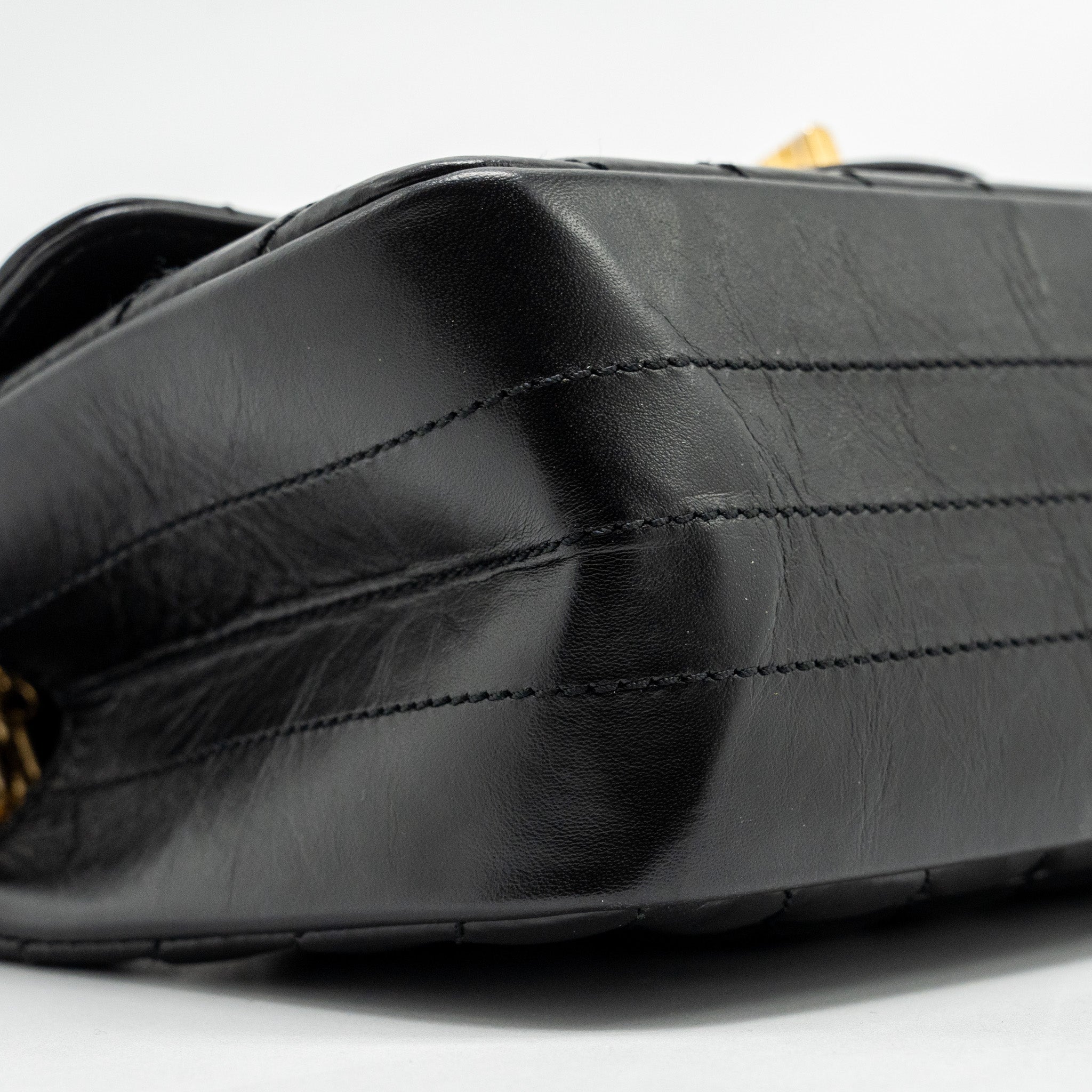 CHANEL MINI 2.55 REISSUE CHEVRON CALFSKIN BLACK GHW (MICROCHIP)