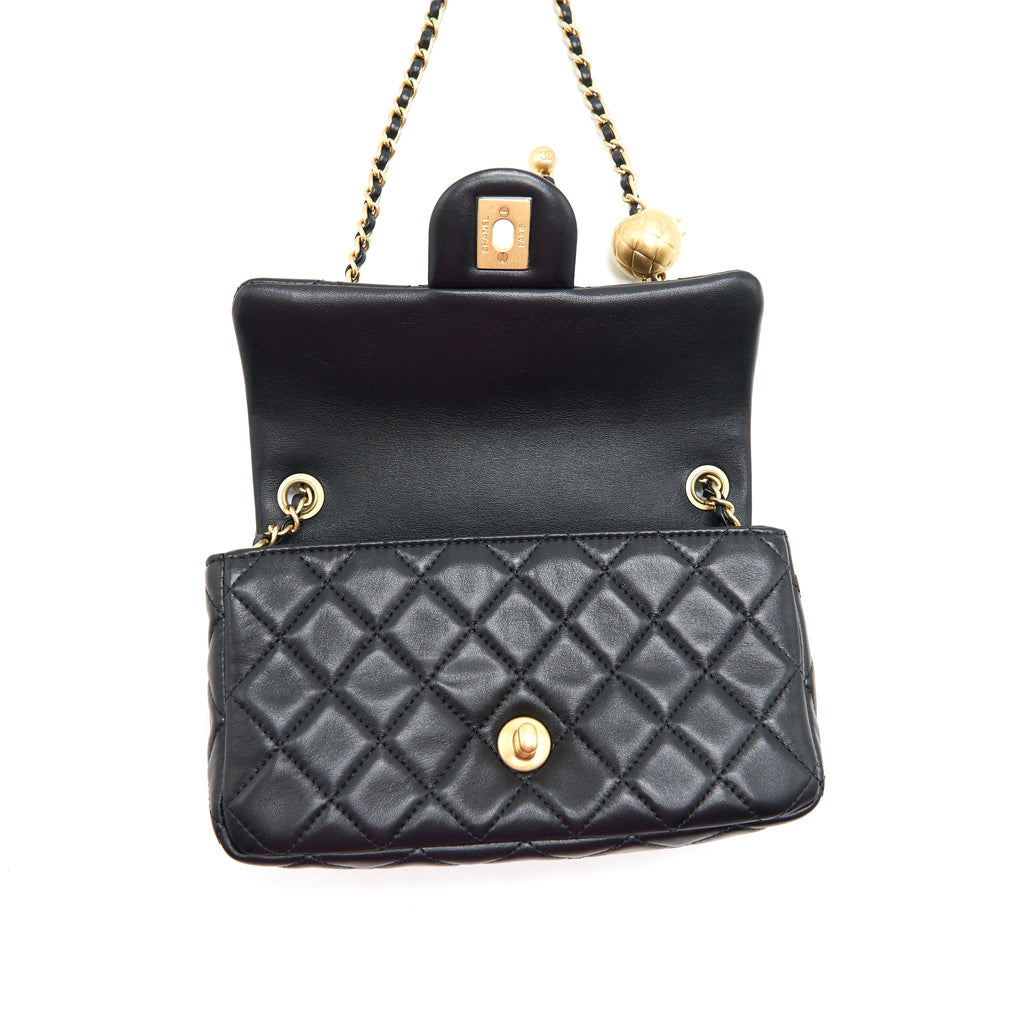 CHANEL 22C PEARL CRUSH MINI RECTANGULAR FLAP BAG LAMBSKIN BLACK GHW (MICROCHIP)