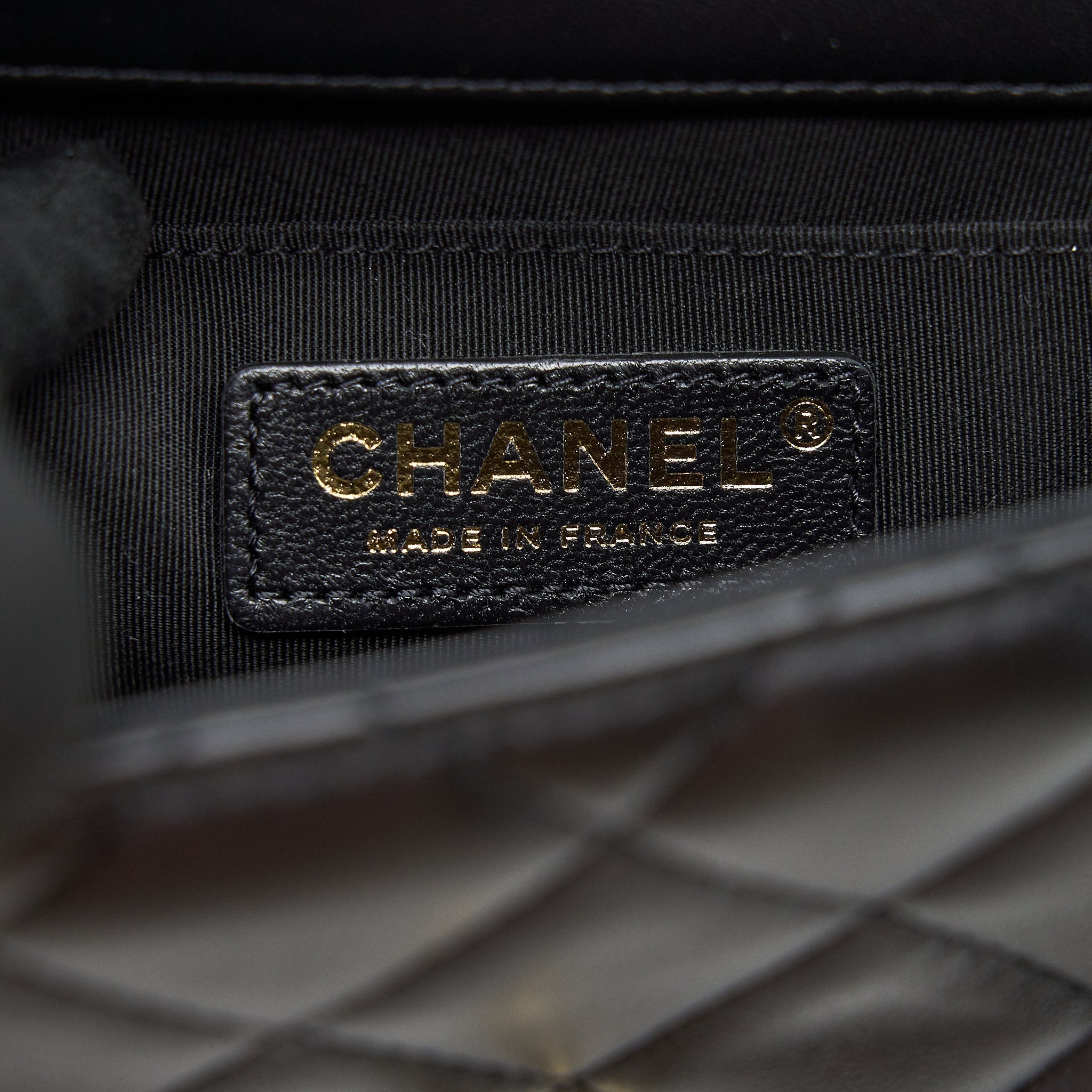 CHANEL PEARL CHAIN FLAP BAG QUILTED GRAINED LAMBSKIN BLACK LGHW