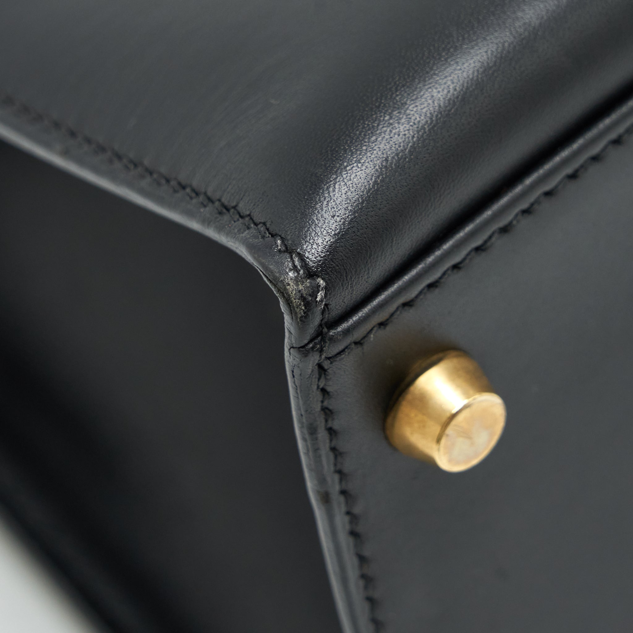 HERMES KELLY 32 BOX LEATHER BLACK GHW