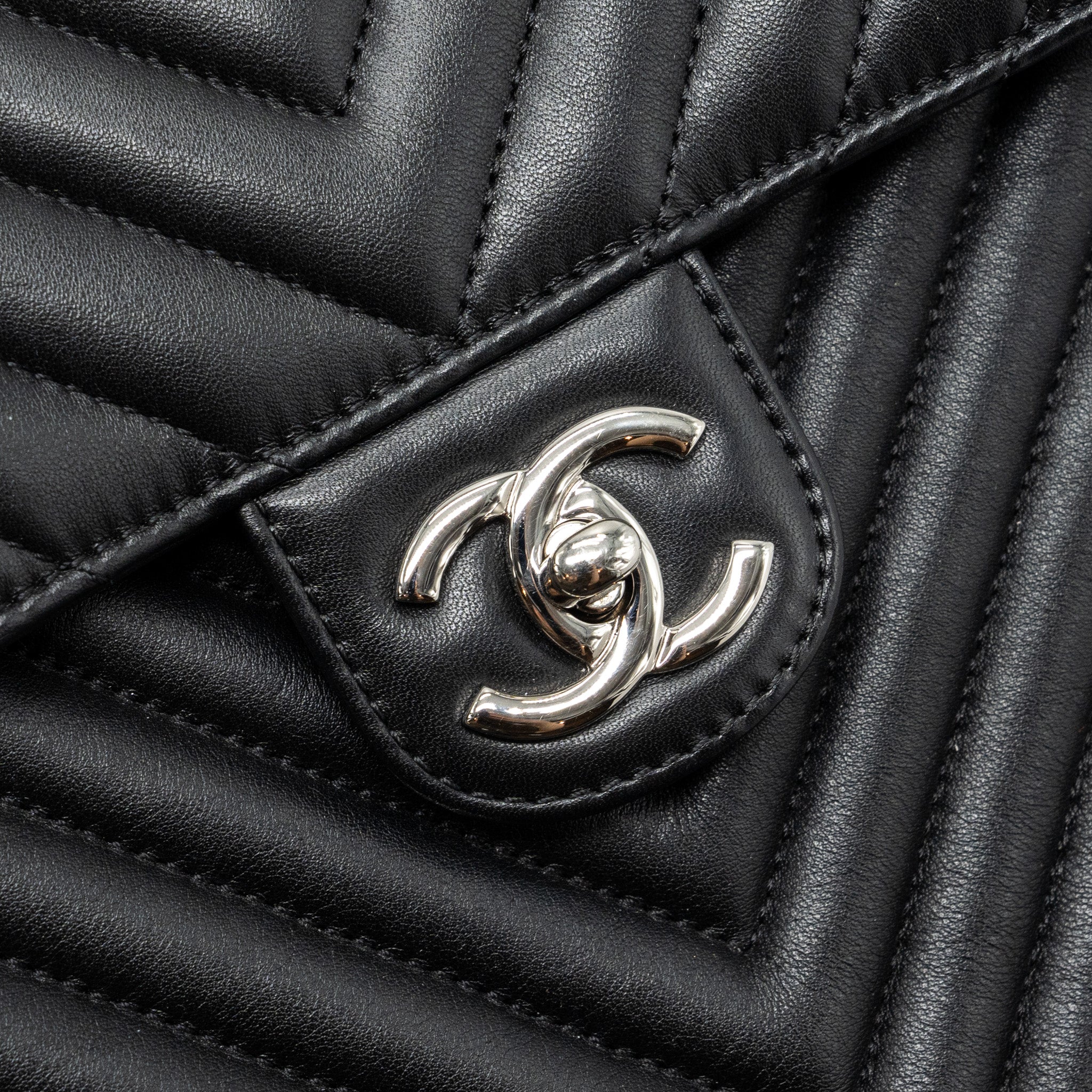CHANEL SMALL URBAN SPIRIT  BACKPACK CHEVRON CALFSKIN BLACK SHW