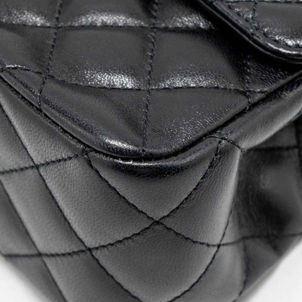 CHANEL 23A CRYSTAL TOP HANDLE FLAP BAG SHINY LAMBSKIN BLACK LGHW(MICROCHIP)