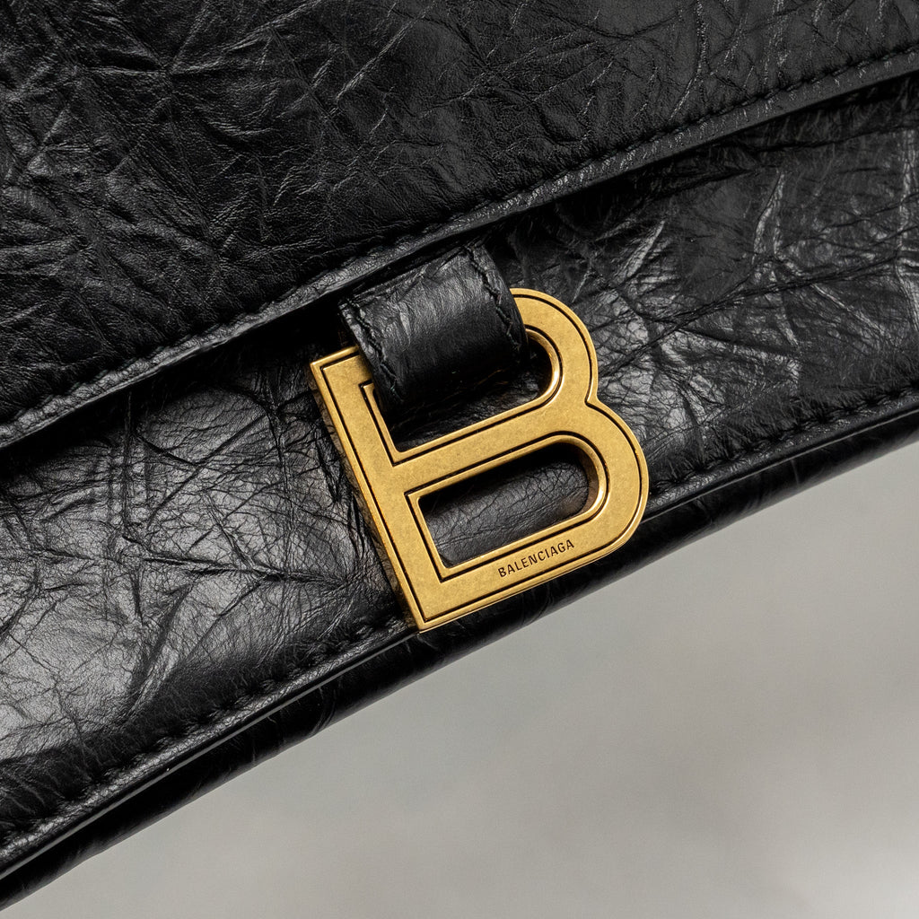 BALENCIAGA MEDIUM WOMEN’S CRUSH CHAIN BAG CALFSKIN BLACK GHW