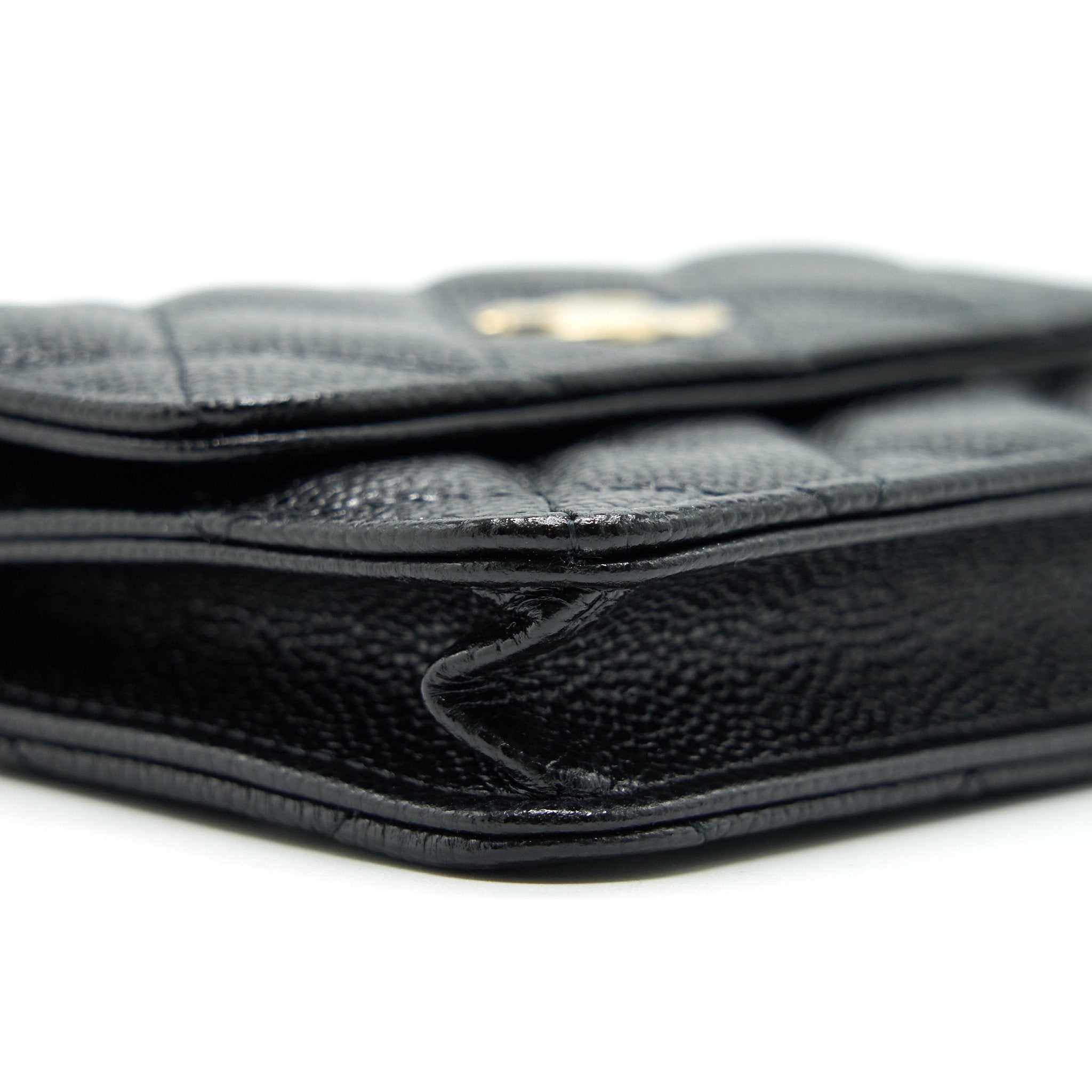 CHANEL 21A FLAP CARD HOLDER WITH CHAIN BLACK GHW
