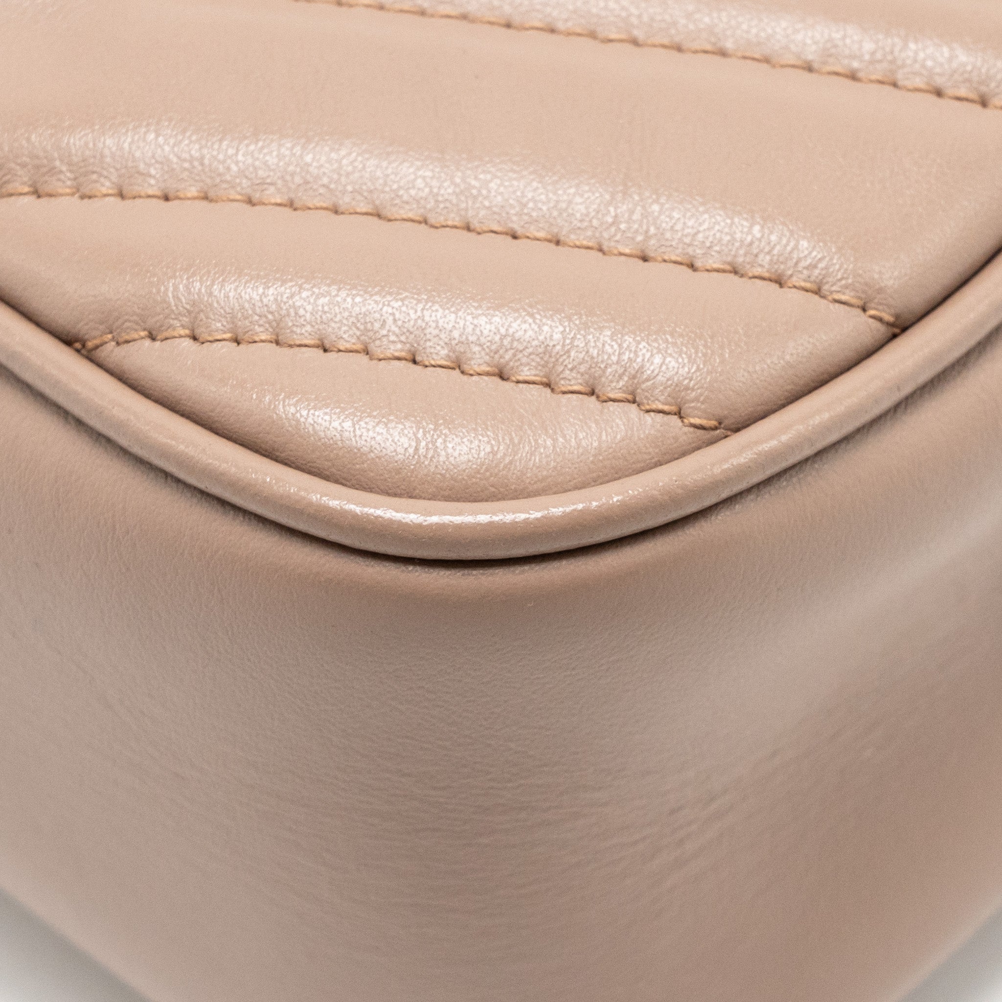 GUCCI SMALL GG MARMONT CAMERA BAG MATELASSE CHEVRON LEATHER PINK GHW