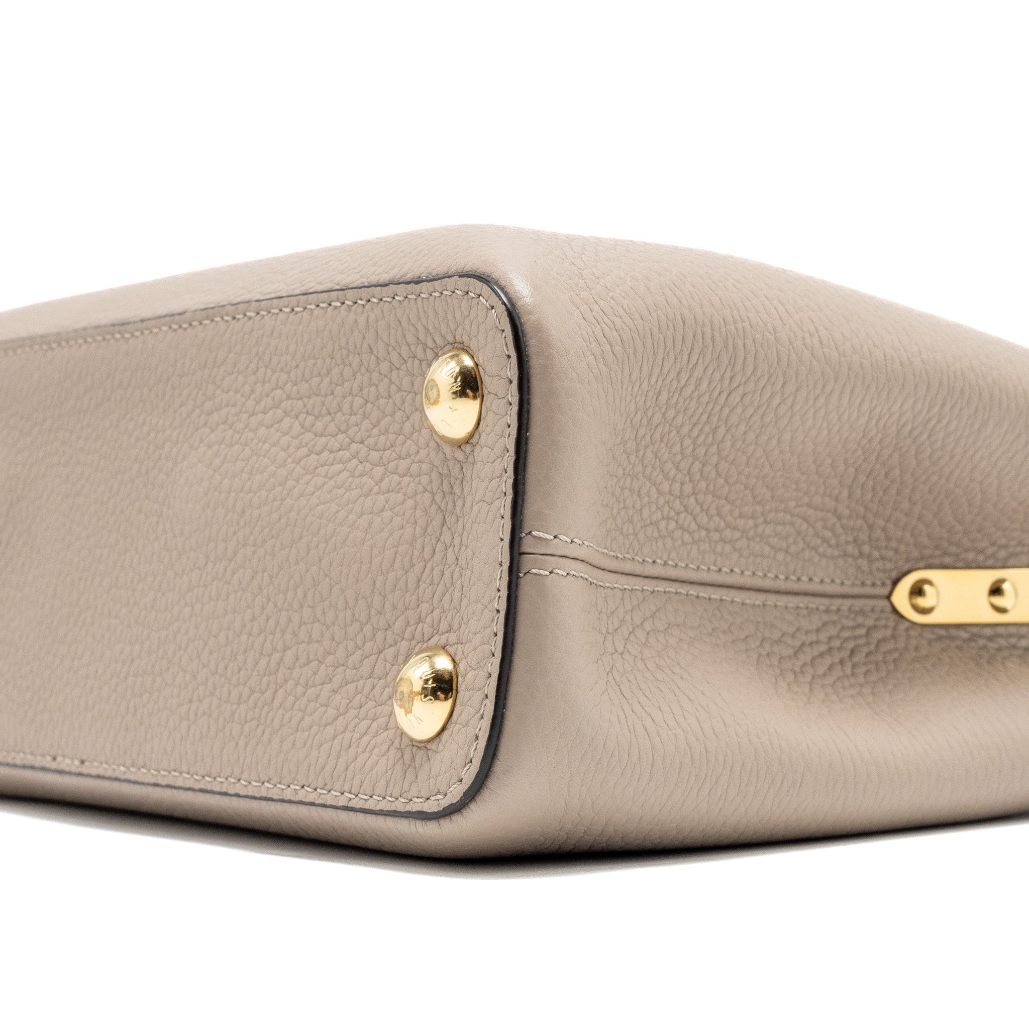 LOUIS VUITTON CAPUCINES BB TAURILLON GALET GHW