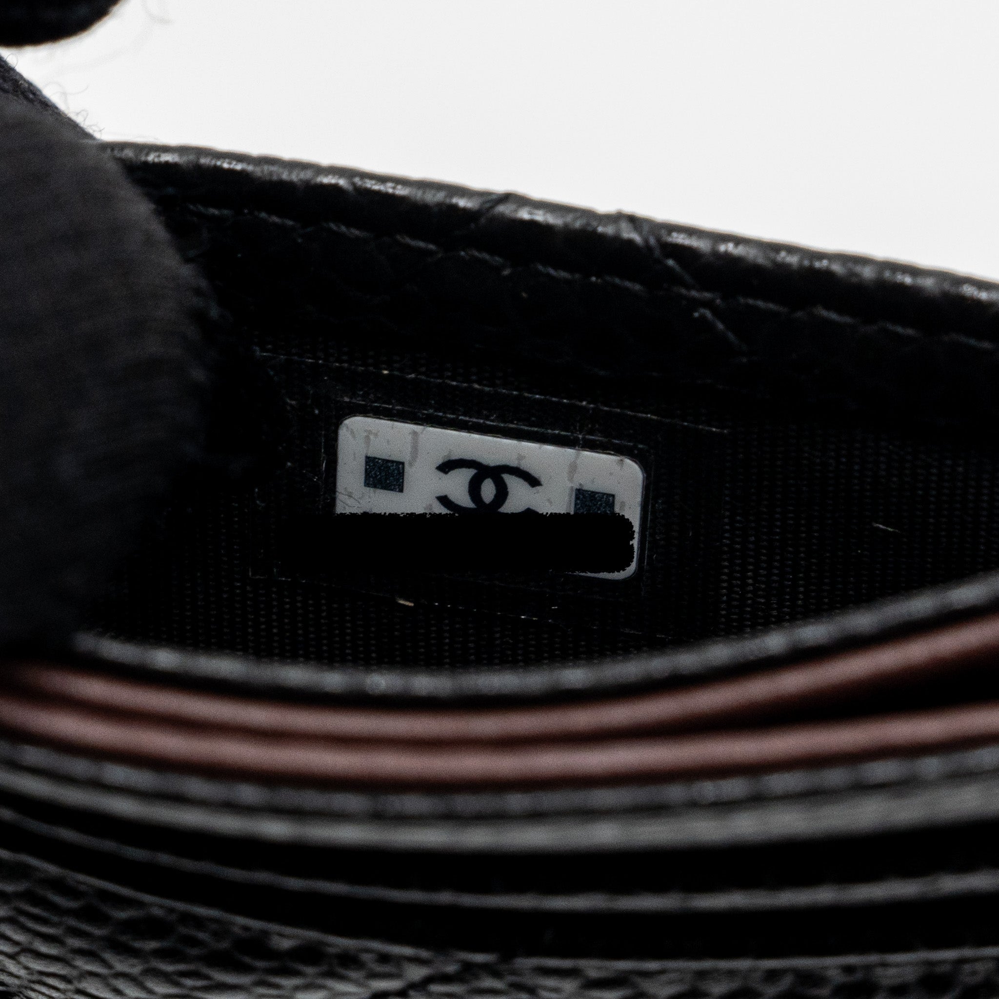 CHANEL CLASSIC CARD HOLDER CAVIAR BLACK GHW (MICROCHIP)