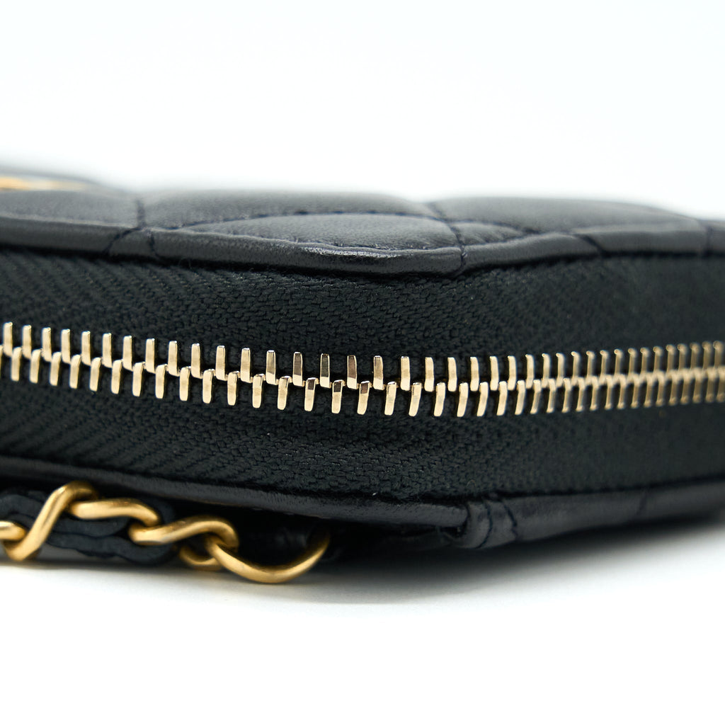 CHANEL 22C PEARL CRUSH CARD HOLDER WITH CHAIN LAMBSKIN BLACK GHW