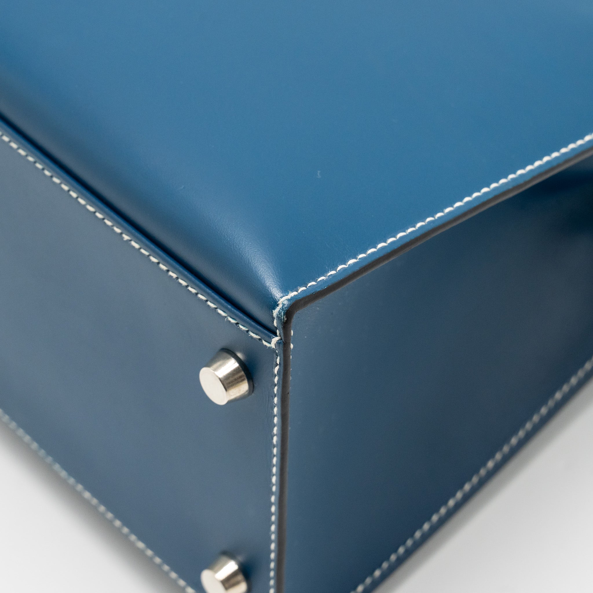 HERMES KELLY 28 CALFSKIN BLUE SHW SQUARE H