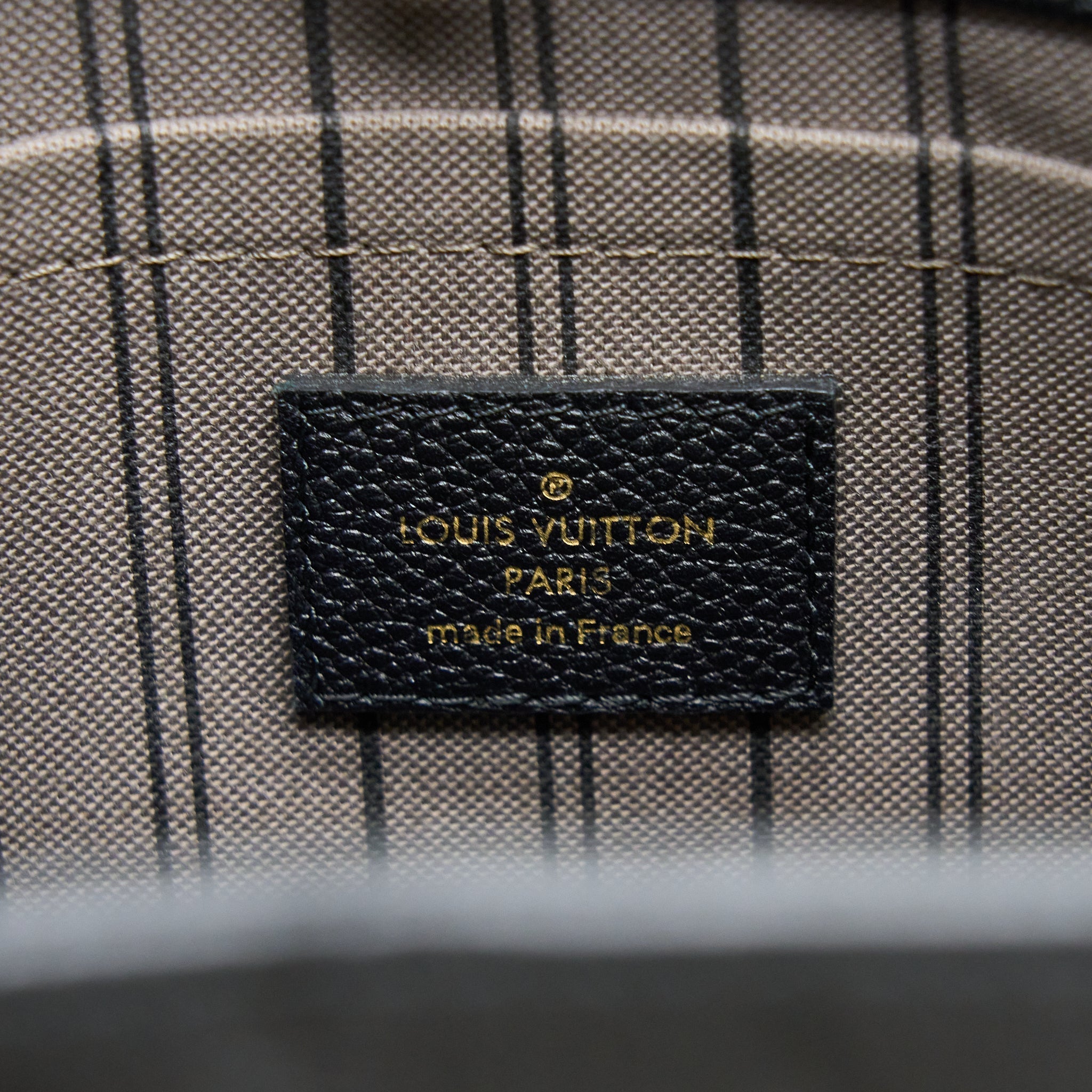 LOUIS VUITTON MONTAIGNE MM MONOGRAM EMPREINTE BLACK GHW