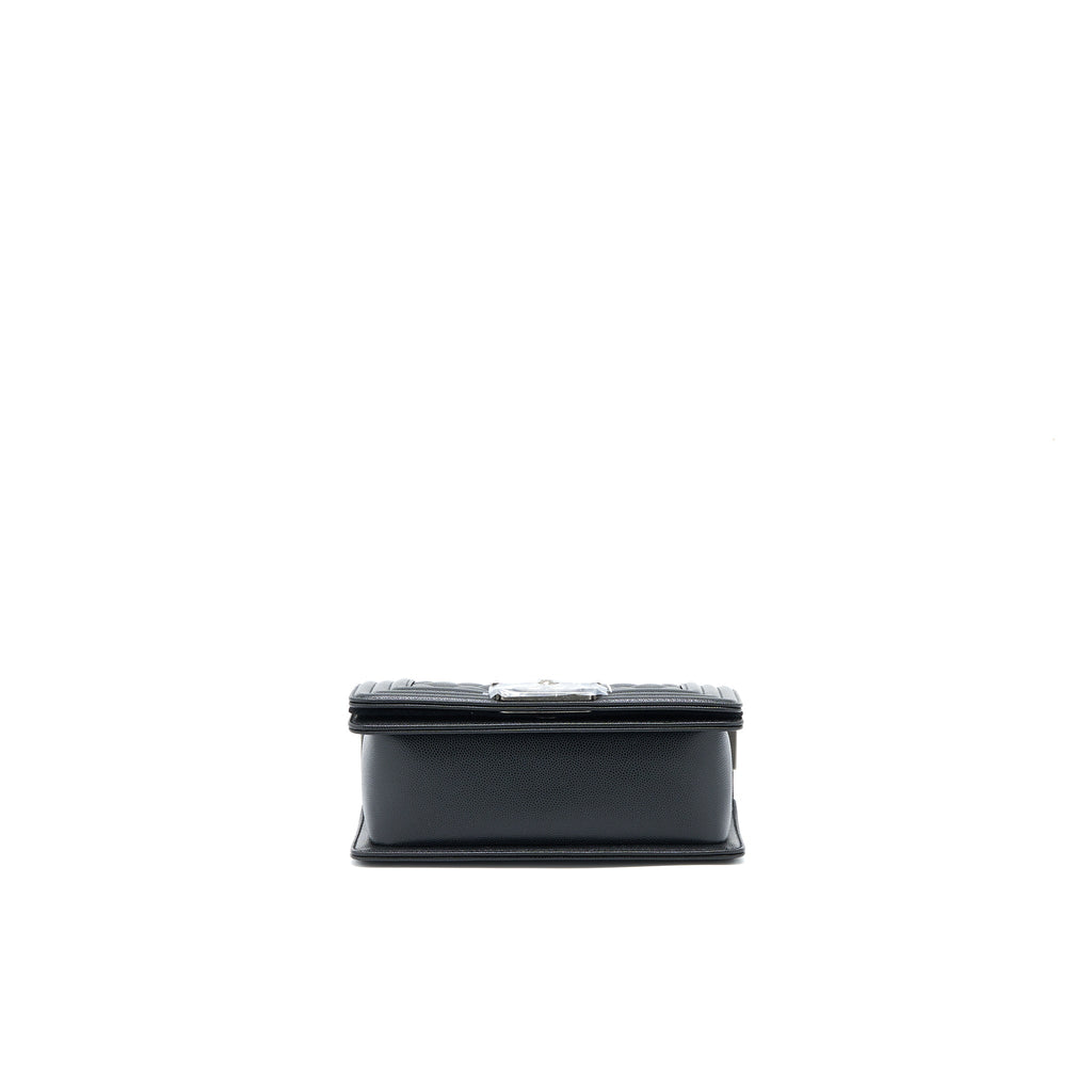 CHANEL SMALL BOY BAG CAVIAR BLACK RUTHENIUM SHW (MICROCHIP)