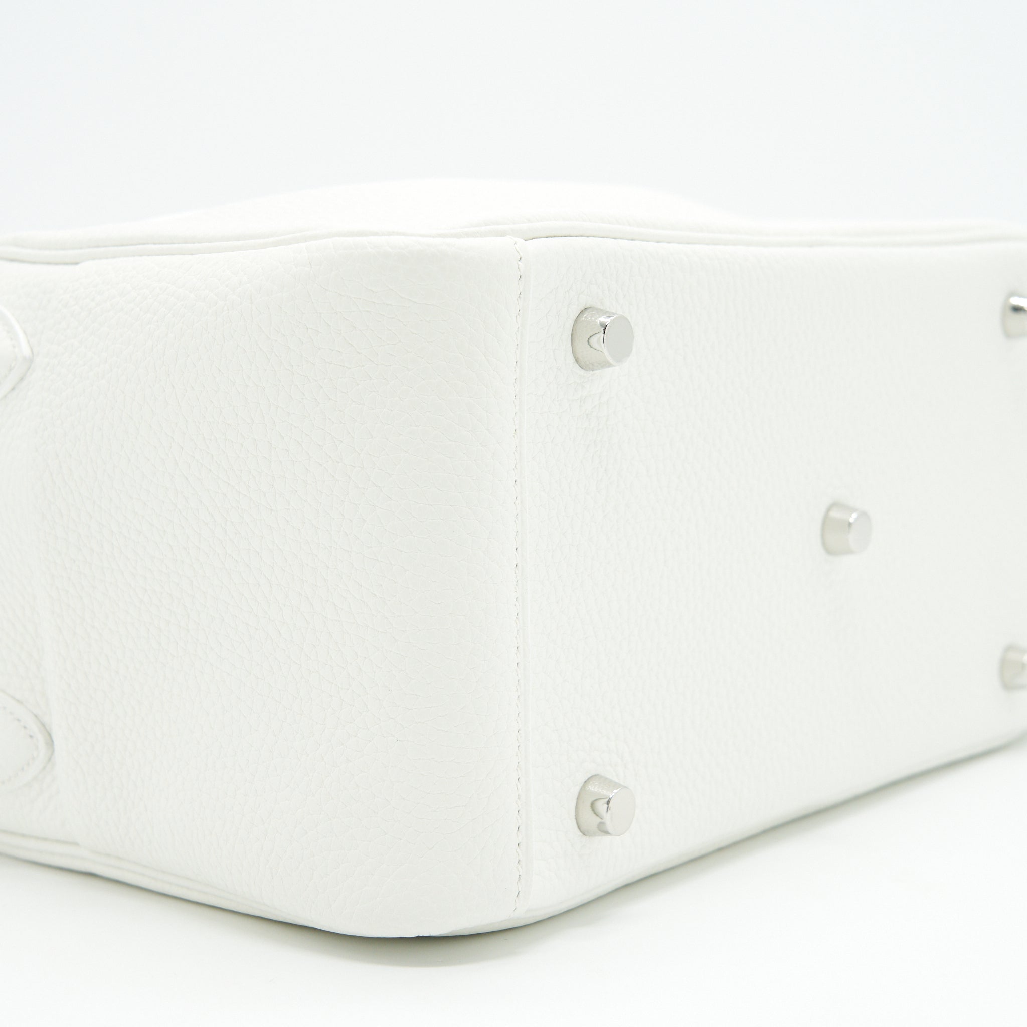 HERMES LINDY 26 CLEMENCE LEATHER BLANC WITH SHW