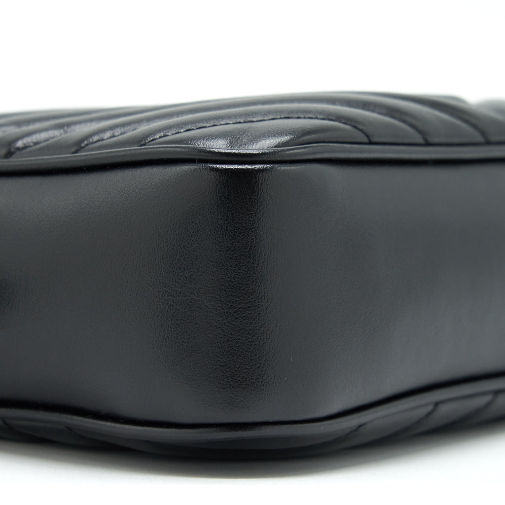SAINT LAURENT/ YSL LOU CAMERA BAG CALFSKIN BLACK GHW