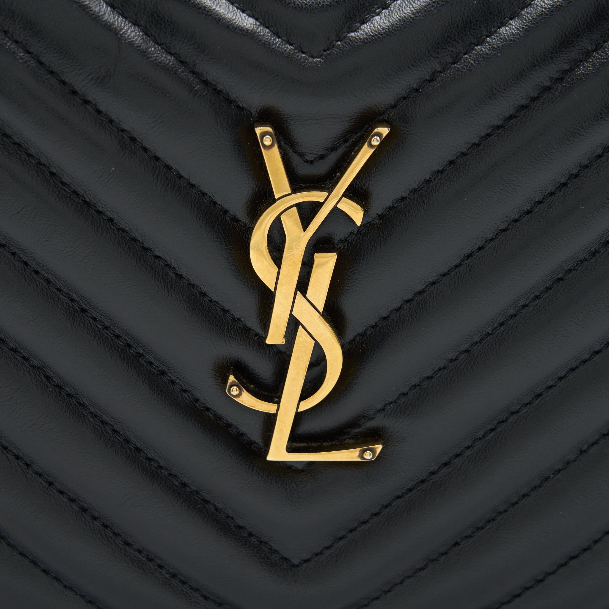 SAINT LAURENT/ YSL LOU CAMERA BAG CALFSKIN BLACK GHW