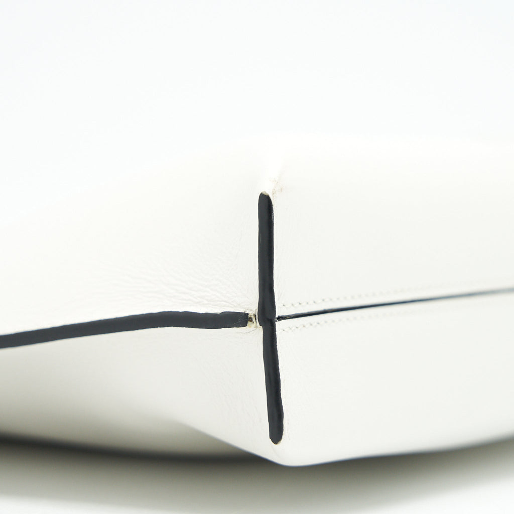 LOEWE T POUCH