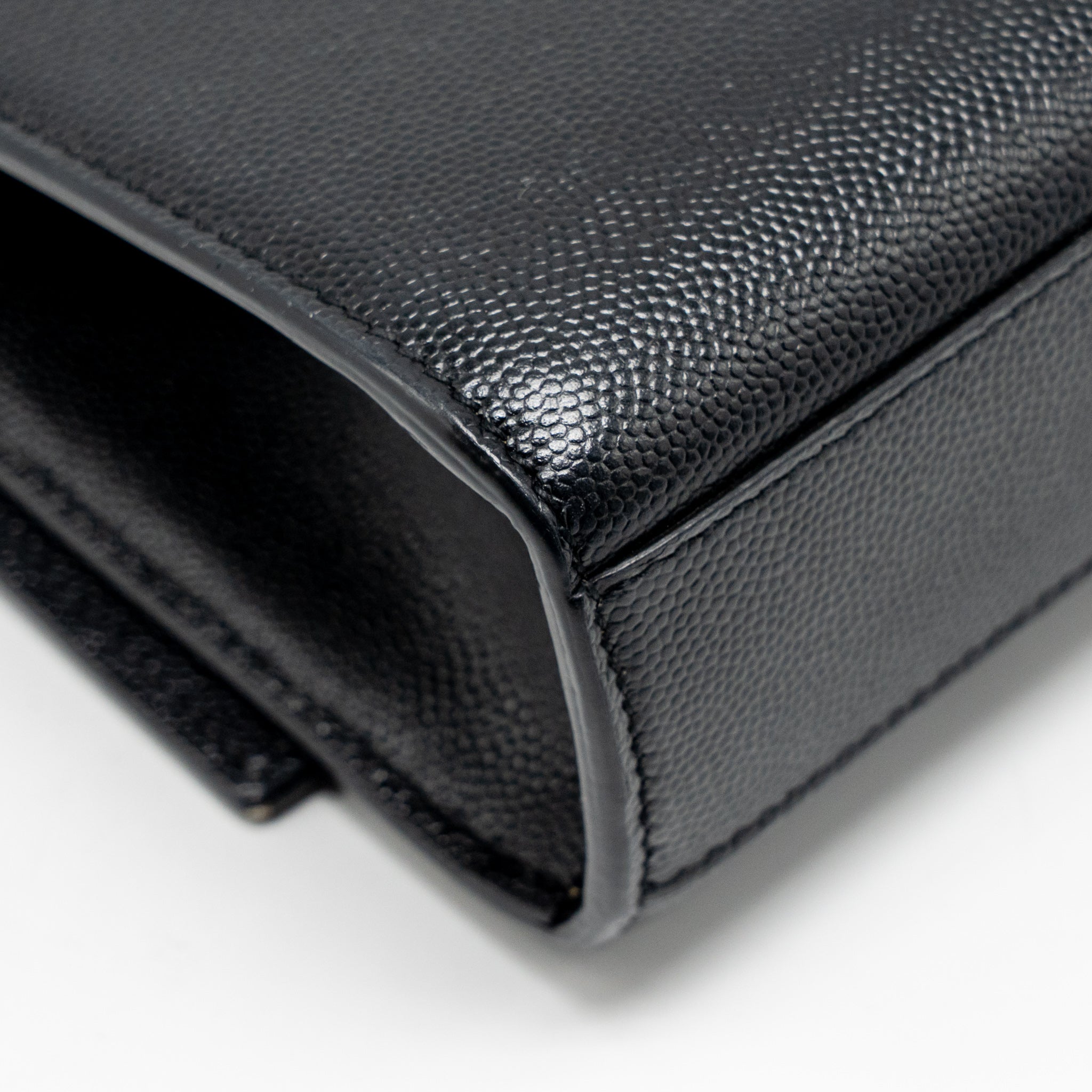 SAINT LAURENT/YSL LARGE KATE CHAIN BAG GRAINED CALFSKIN BLACK GHW