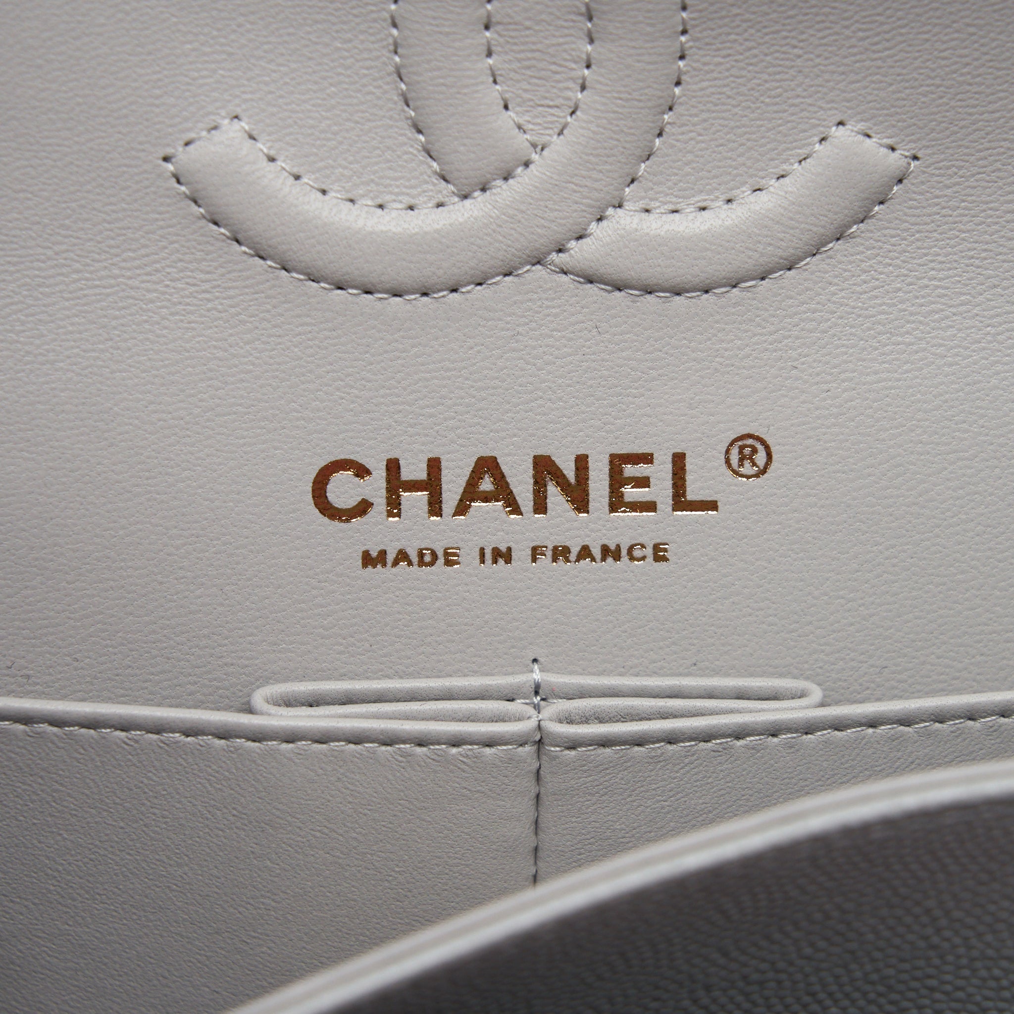 CHANEL 21A SMALL CLASSIC DOUBLE FLAP BAG CAVIAR NC634 LIGHT GREY LGHW