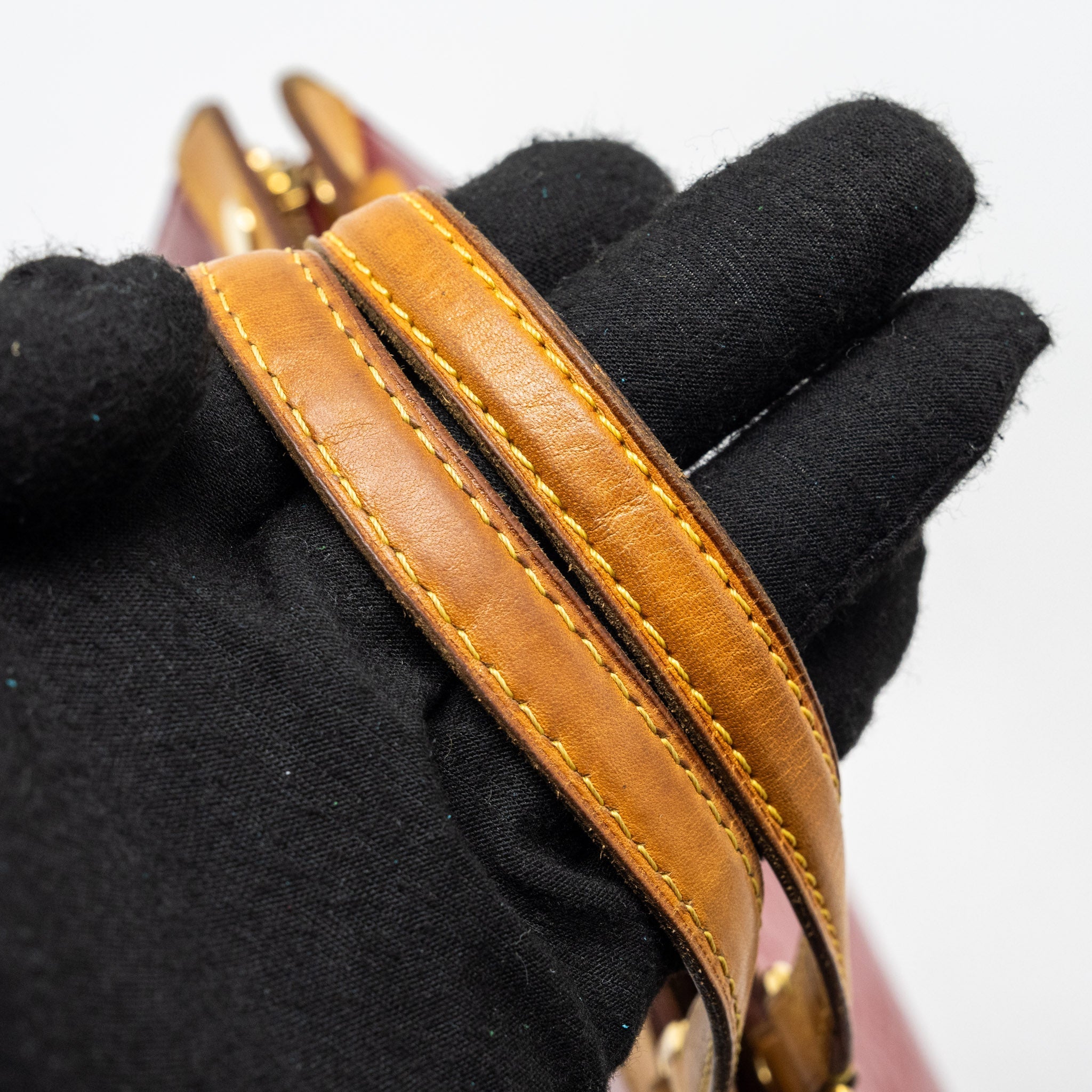 LOUIS VUITTON VERNIS BREA MM BAG MONOGRAM PATENT ROSE INDIAN GHW