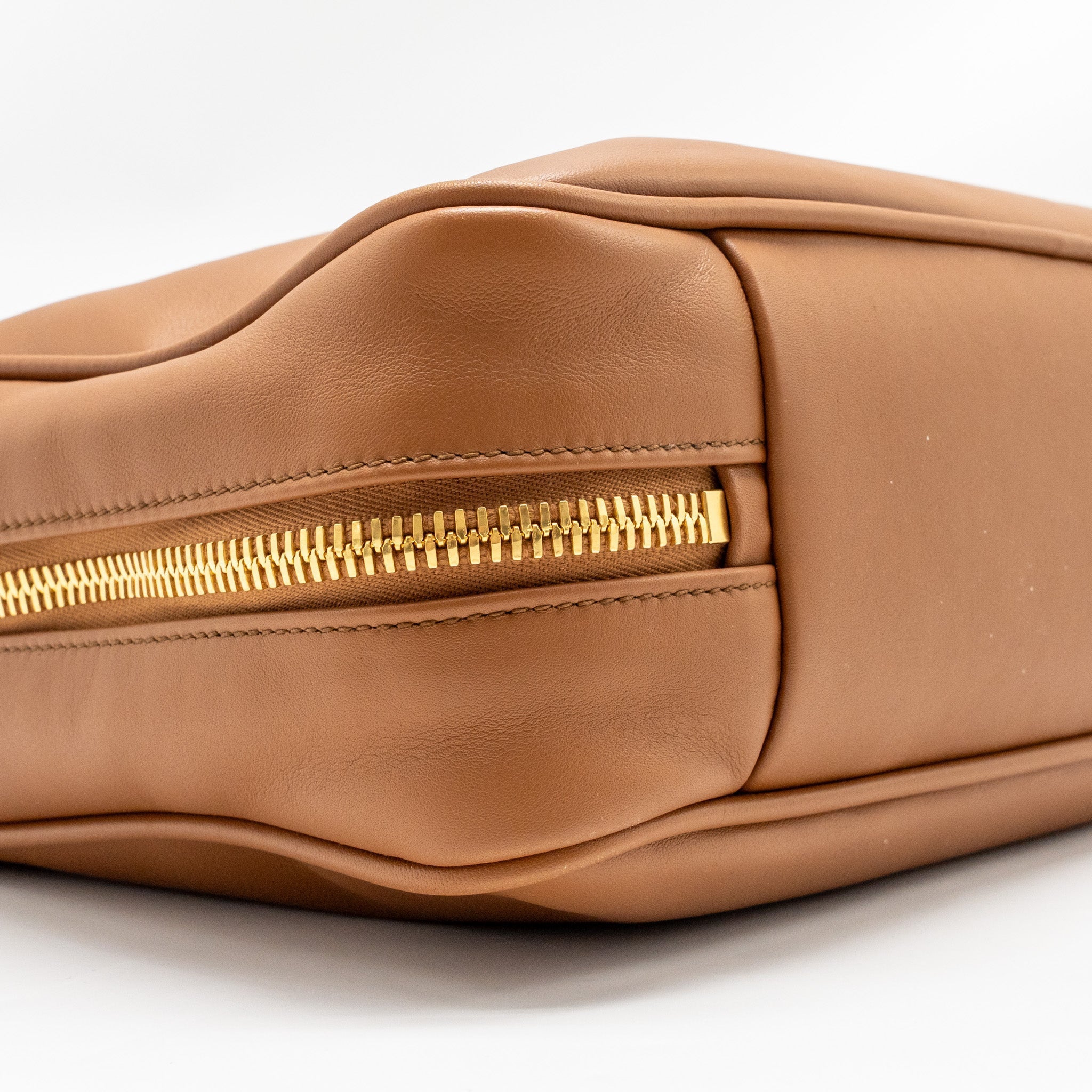 MIU MIU LARGE BEAU BAG CALFSKIN COGNAC GHW