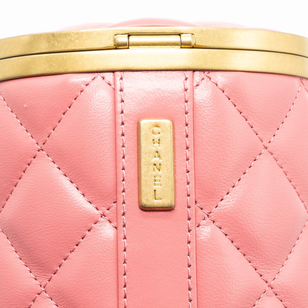 CHANEL ROUND VANITY CASE WITH CHAIN LAMBSKIN PINK GHW(MICROCHIP)