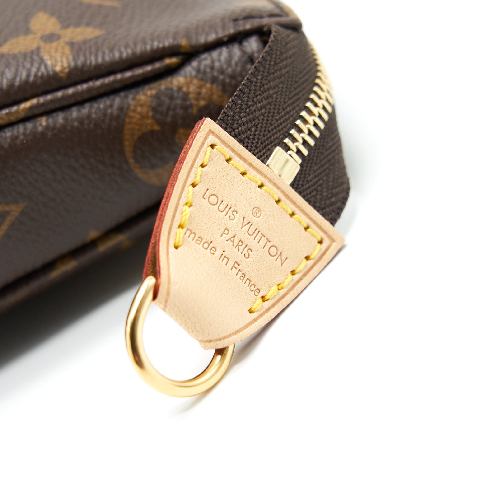 LOUIS VUITTON POCHETTE ACCESSORIES MB