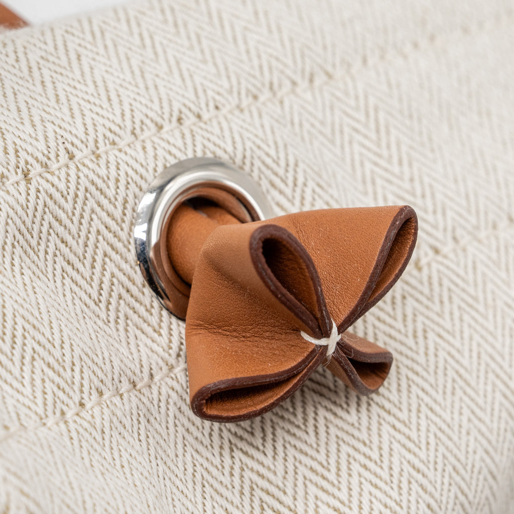 HERMES ALINE GROOMING BAG CANVAS CRAIE / GOLD