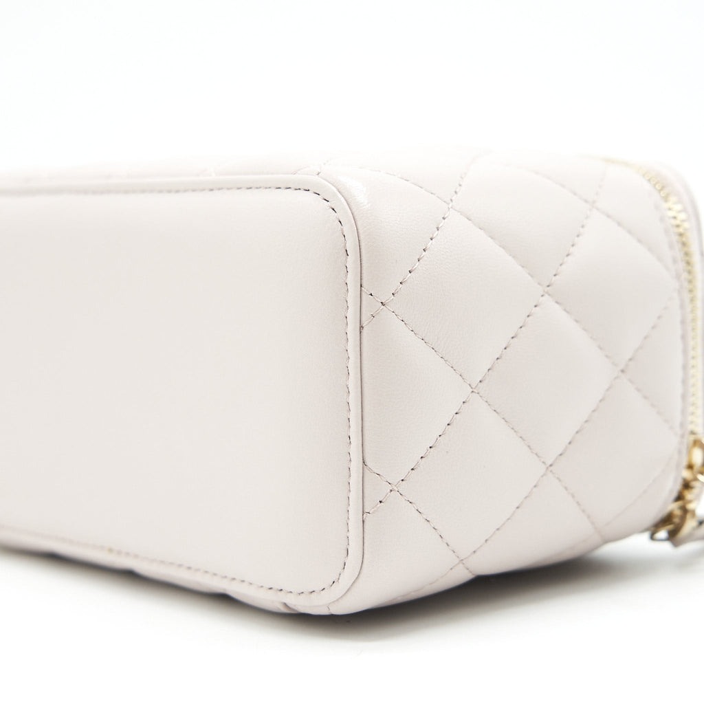 CHANEL PEARL CRUSH LONG VANITY ON CHAIN LAMBSKIN LIGHT PURPLE GHW