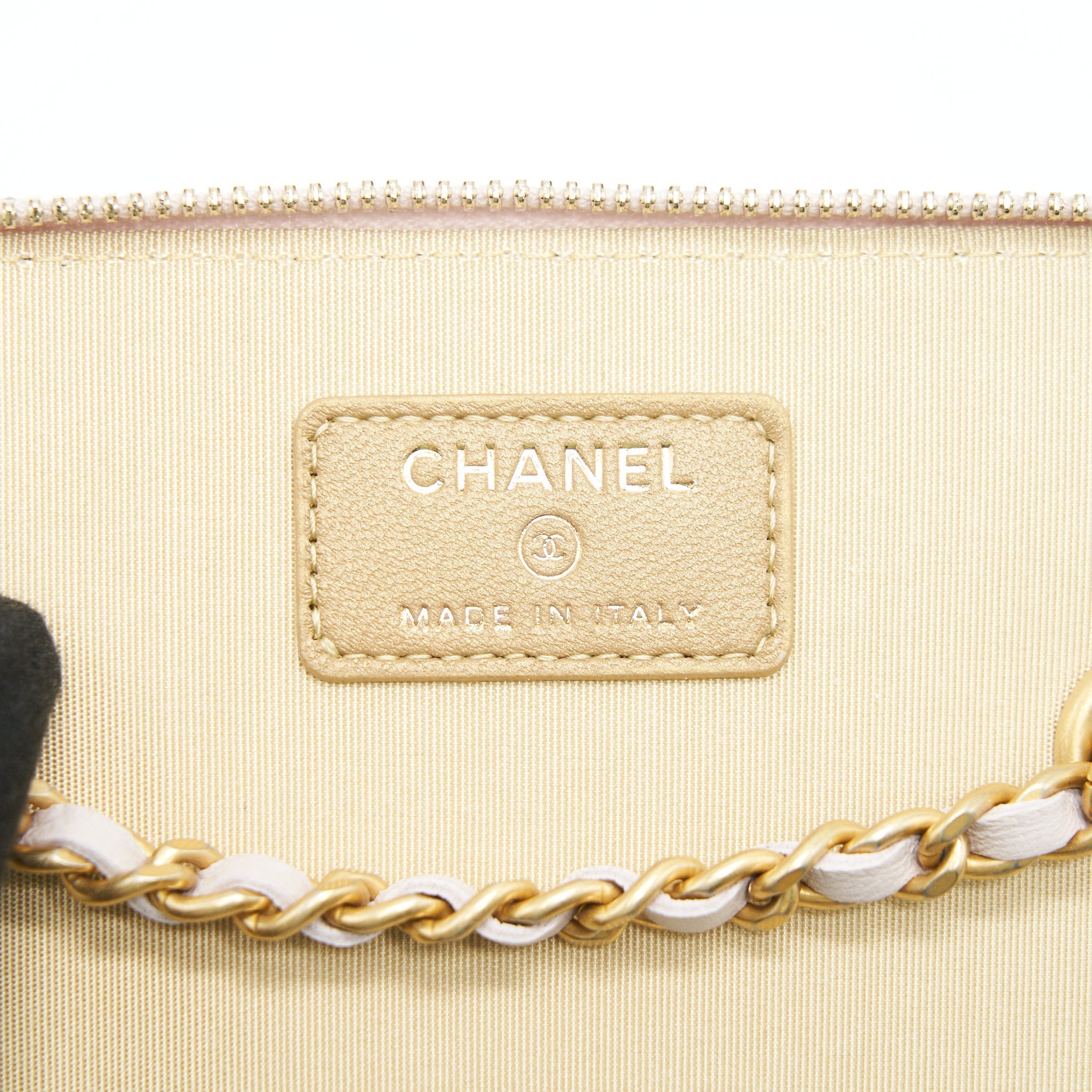 CHANEL PEARL CRUSH LONG VANITY ON CHAIN LAMBSKIN LIGHT PURPLE GHW