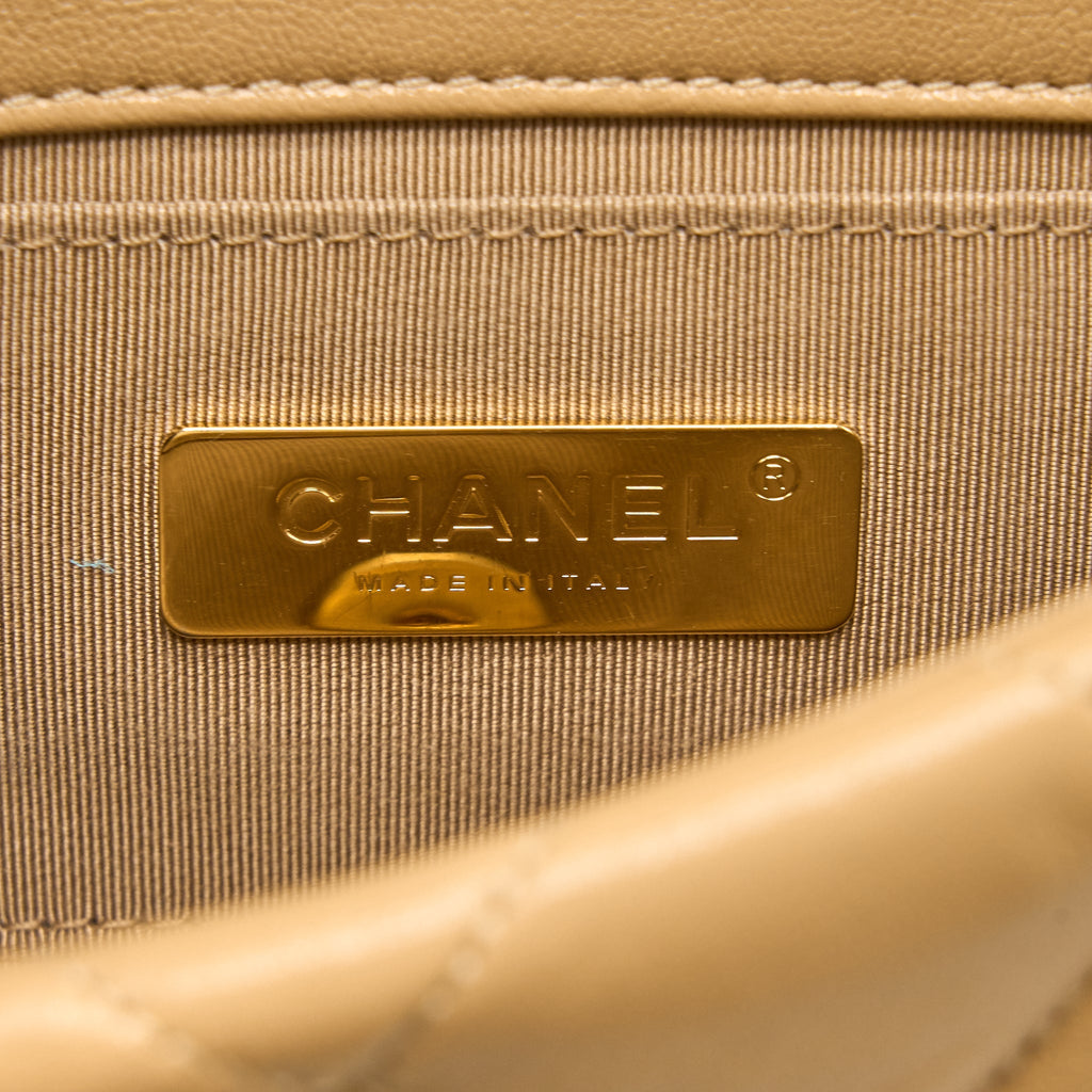 CHANEL 19 BELT BAG LAMBSKIN DARK BEIGE MULTICOLOUR HARDWARE