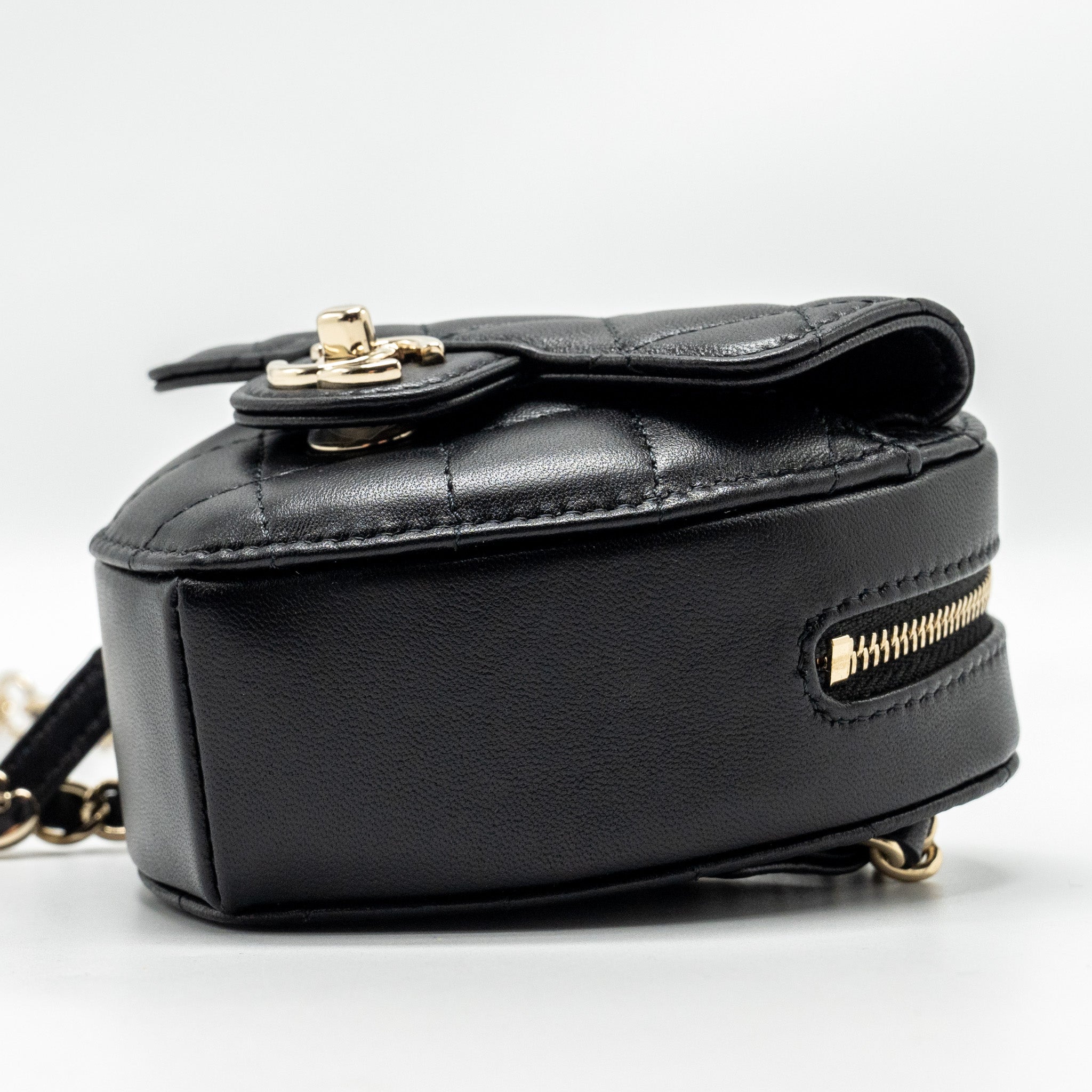 CHANEL 22S HEART BELT BAG LAMBSKIN BLACK LGHW