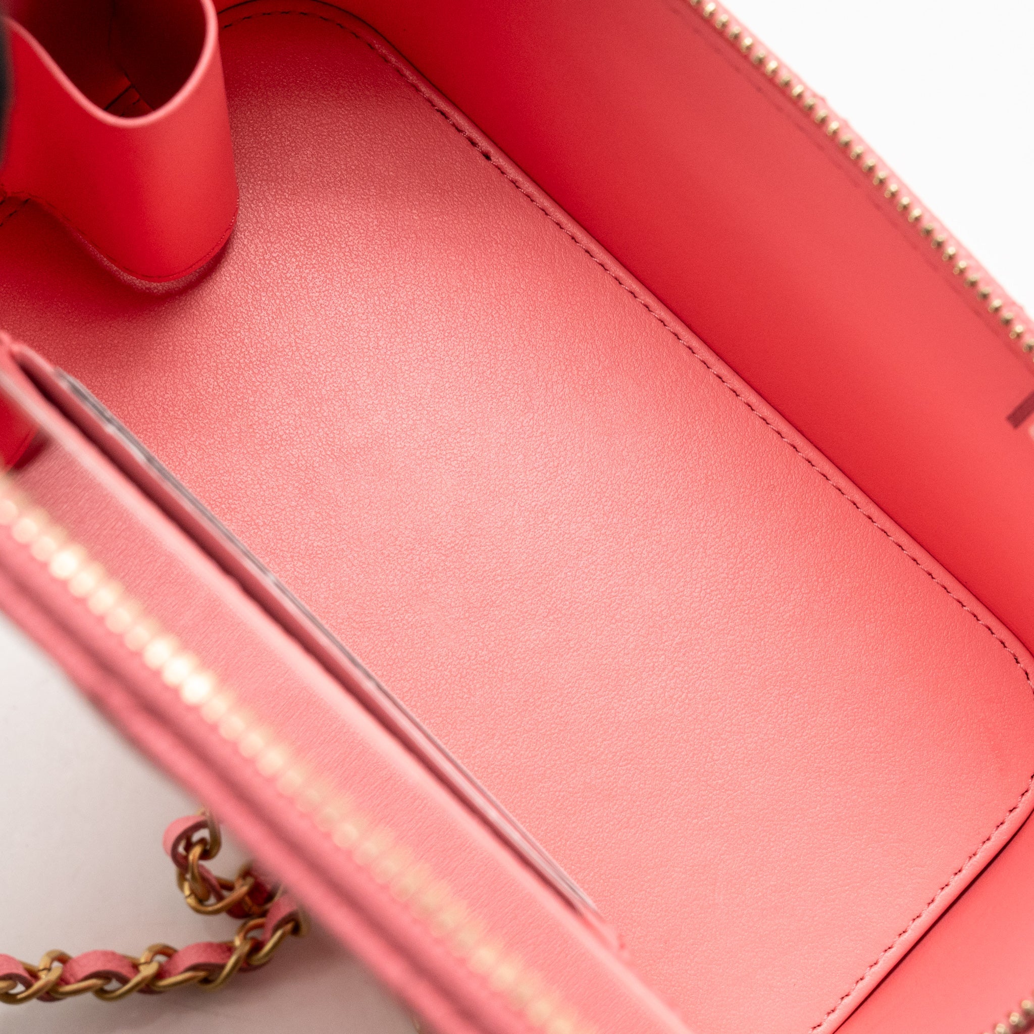 CHANEL LETTER TOP HANDLE LONG VANITY CAVIAR PINK GHW