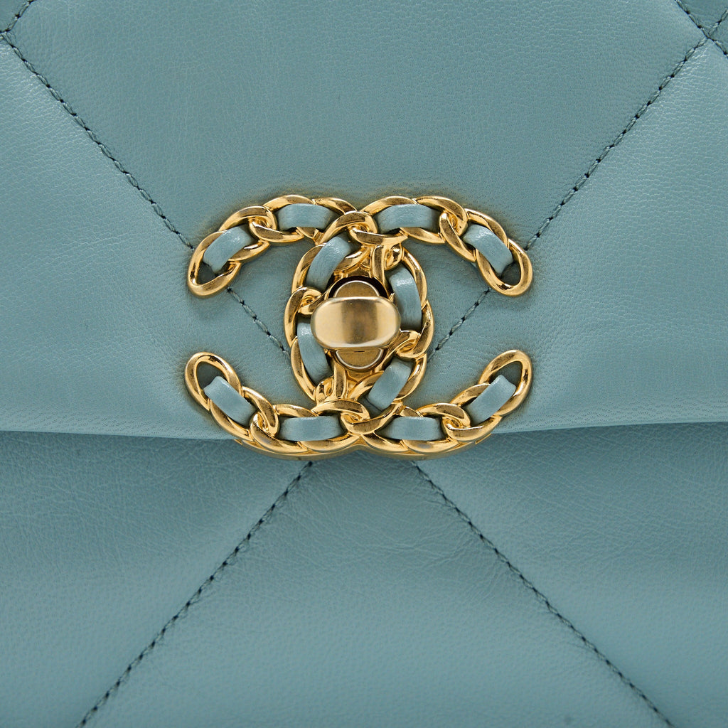 CHANEL SMALL 19 BAG LAMBSKIN LIGHT BLUE MULTICOLOUR HARDWARE