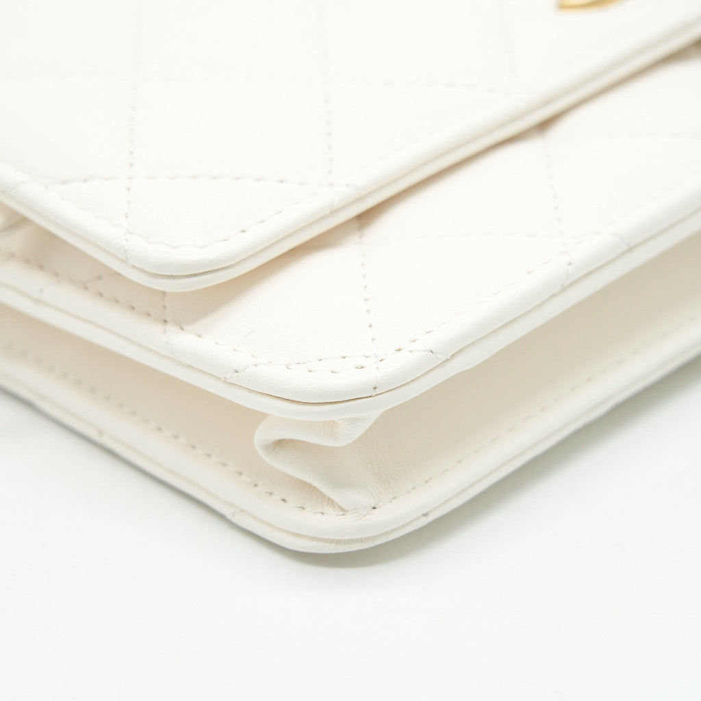 CHANEL PEARL CRUSH WALLET ON CHAIN LAMBSKIN WHITE GHW (MICROCHIP)