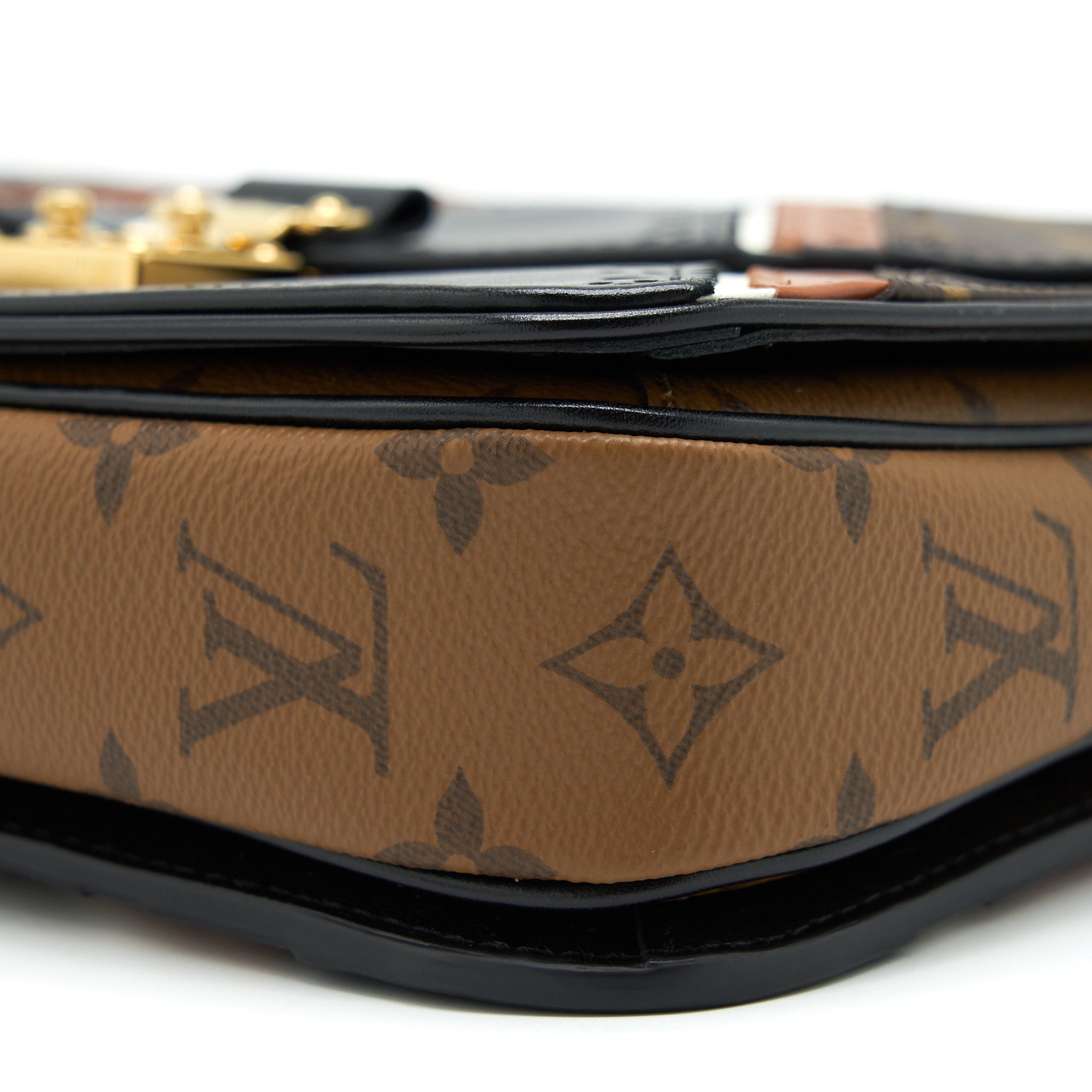 LOUIS VUITTON POCHETTE MÉTIS LIMITED EDITION BROGUE GHW