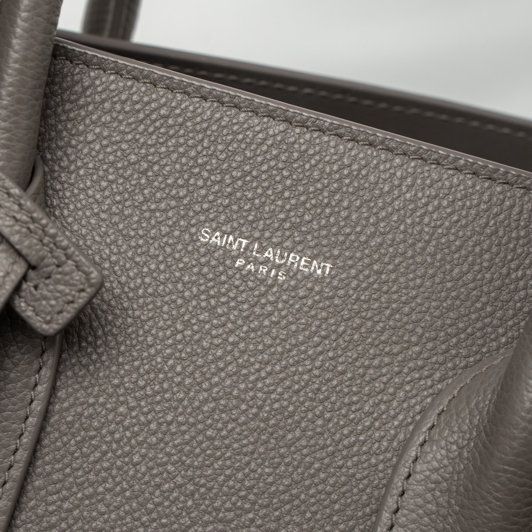 SAINT LAURENT/YSL SAC DE JOUR SMALL GRAINED CALFSKIN GREY SHW