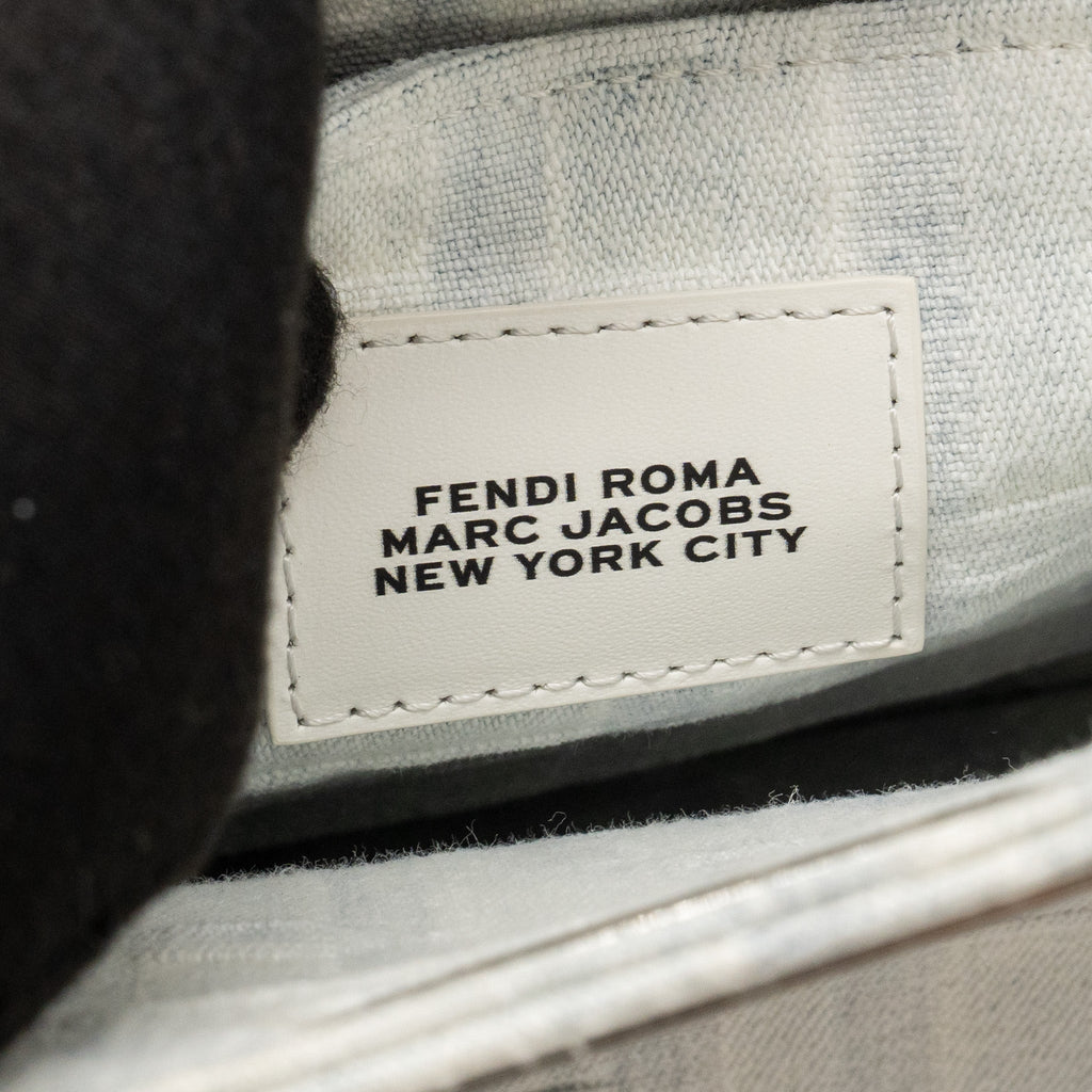 FENDI MEDIUM PEEKABOO ISEEU DENIM WHITE SHW