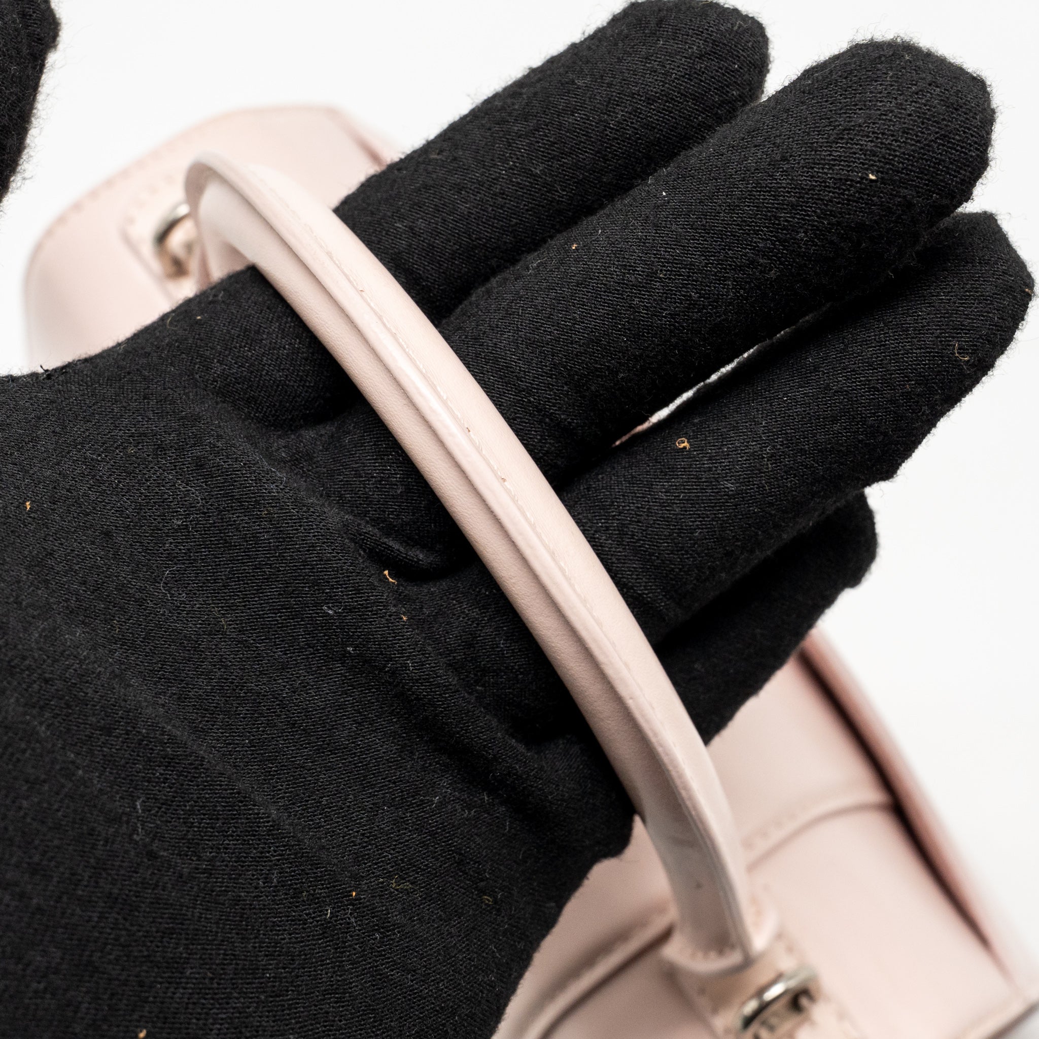 BALENCIAGA SMALL HOURGLASS BAG CALFSKIN LIGHT ROSE SHW