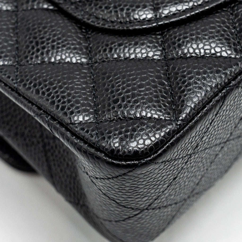 CHANEL SMALL CLASSIC DOUBLE FLAP BAG CAVIAR BLACK GHW