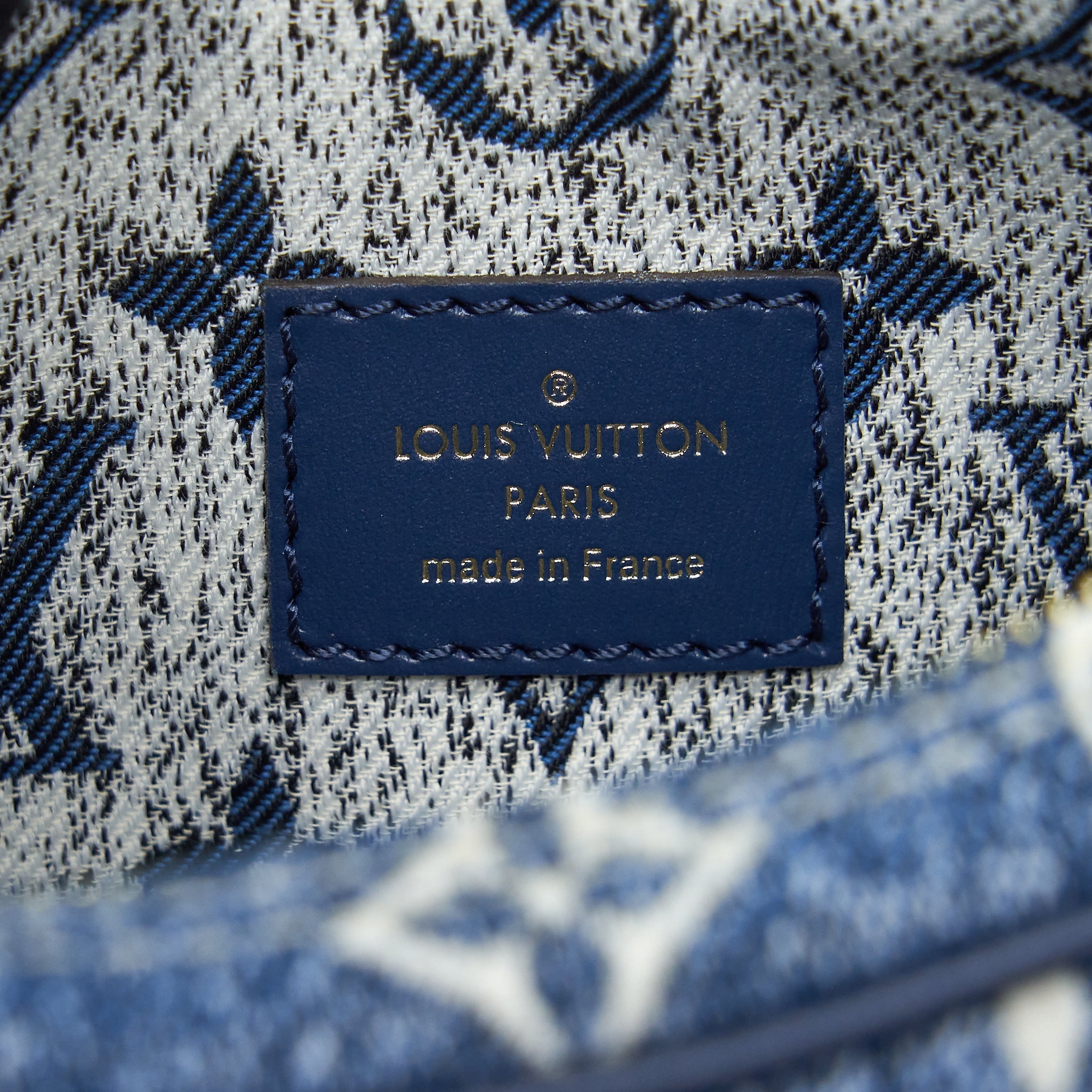 LOUIS VUITTON HALF-MOON LOOP BAGUETTE HANDBAG DENIM BLUE GHW