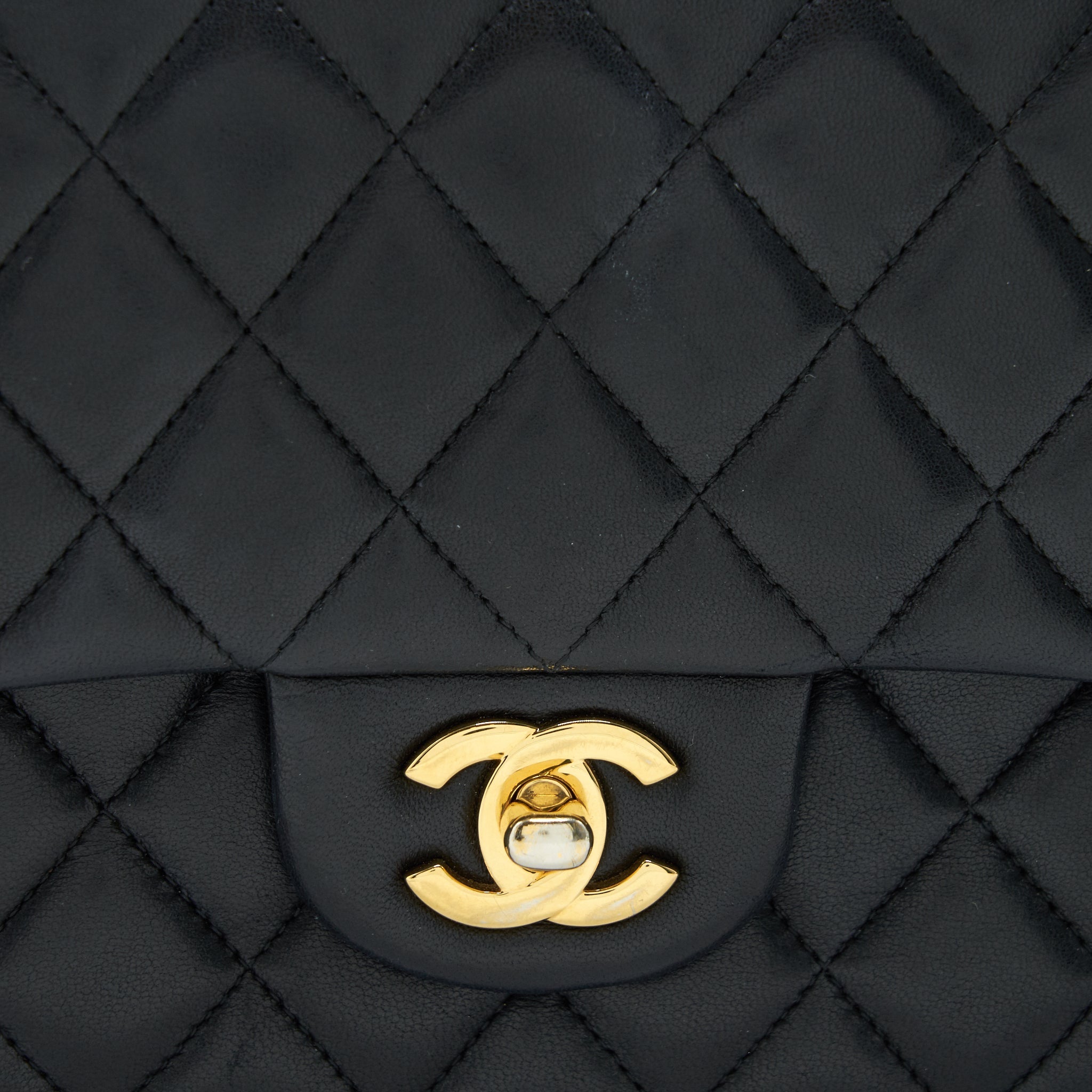 CHANEL CLASSIC DOUBLE FLAP BAG LAMBSKIN MEDIUM BLACK GHW SERIAL 19