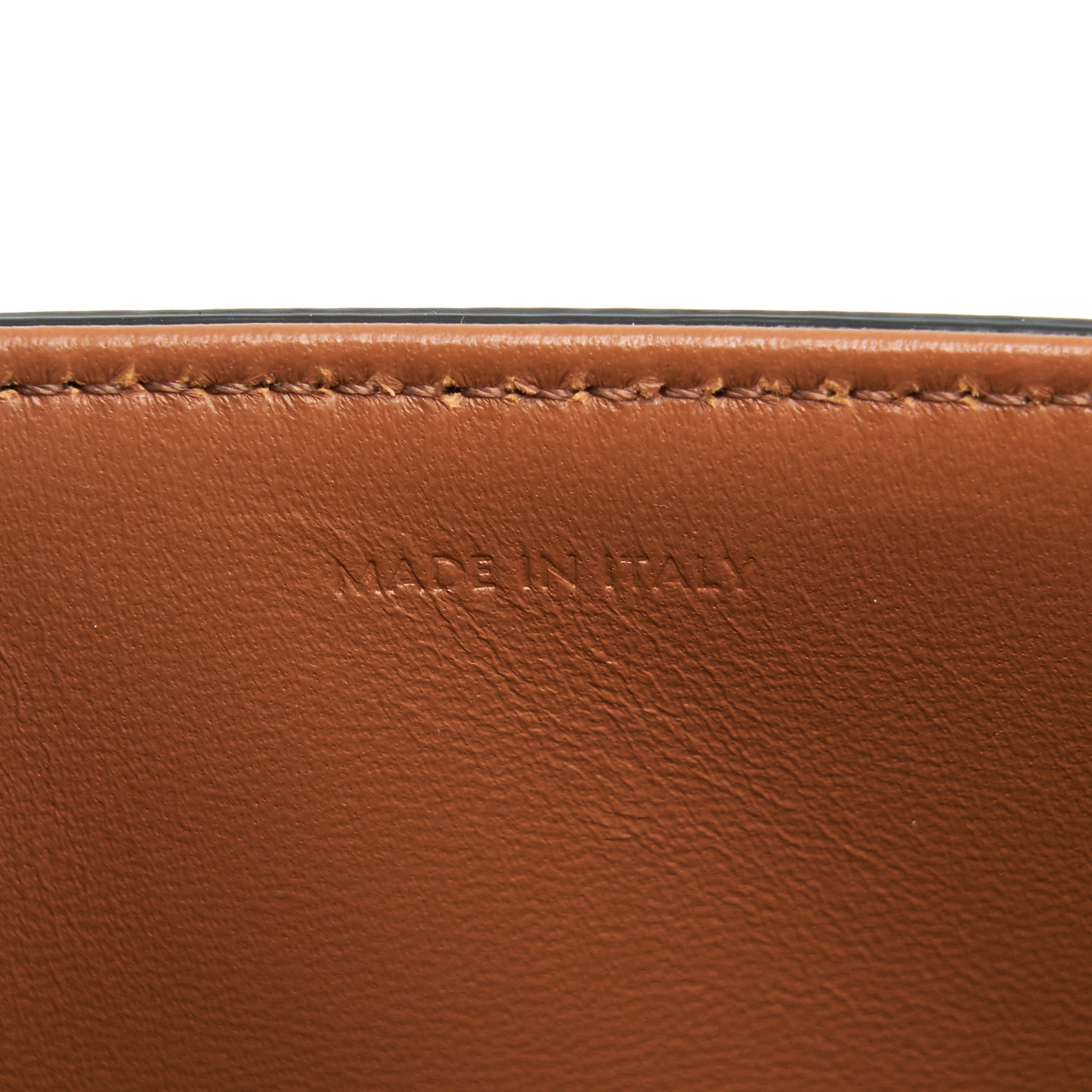 CELINE TRIOMPHE SHOULDER BAG GHW