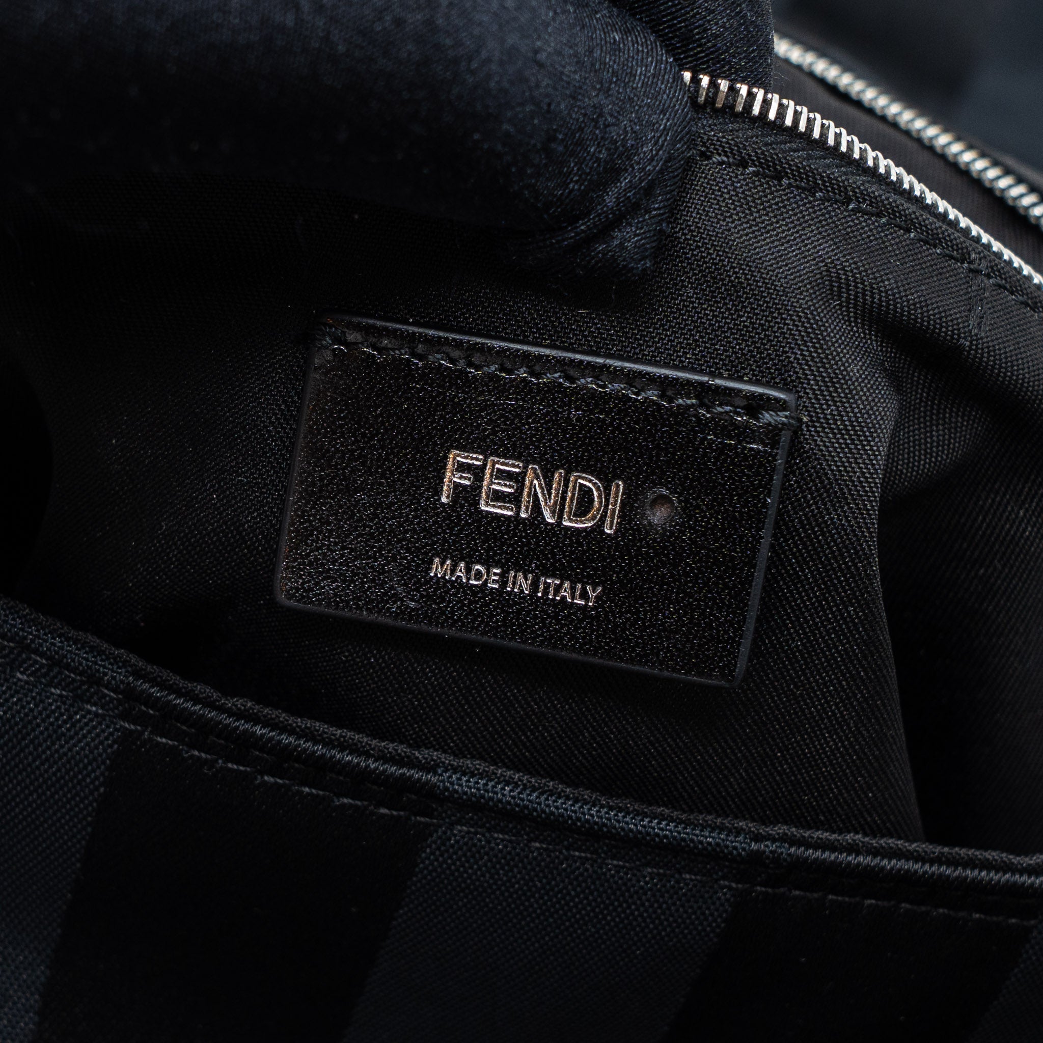FENDI 20FW LARGE BAGUETTE BAG NYLON/LEATHER BLACK/YELLOW SHW