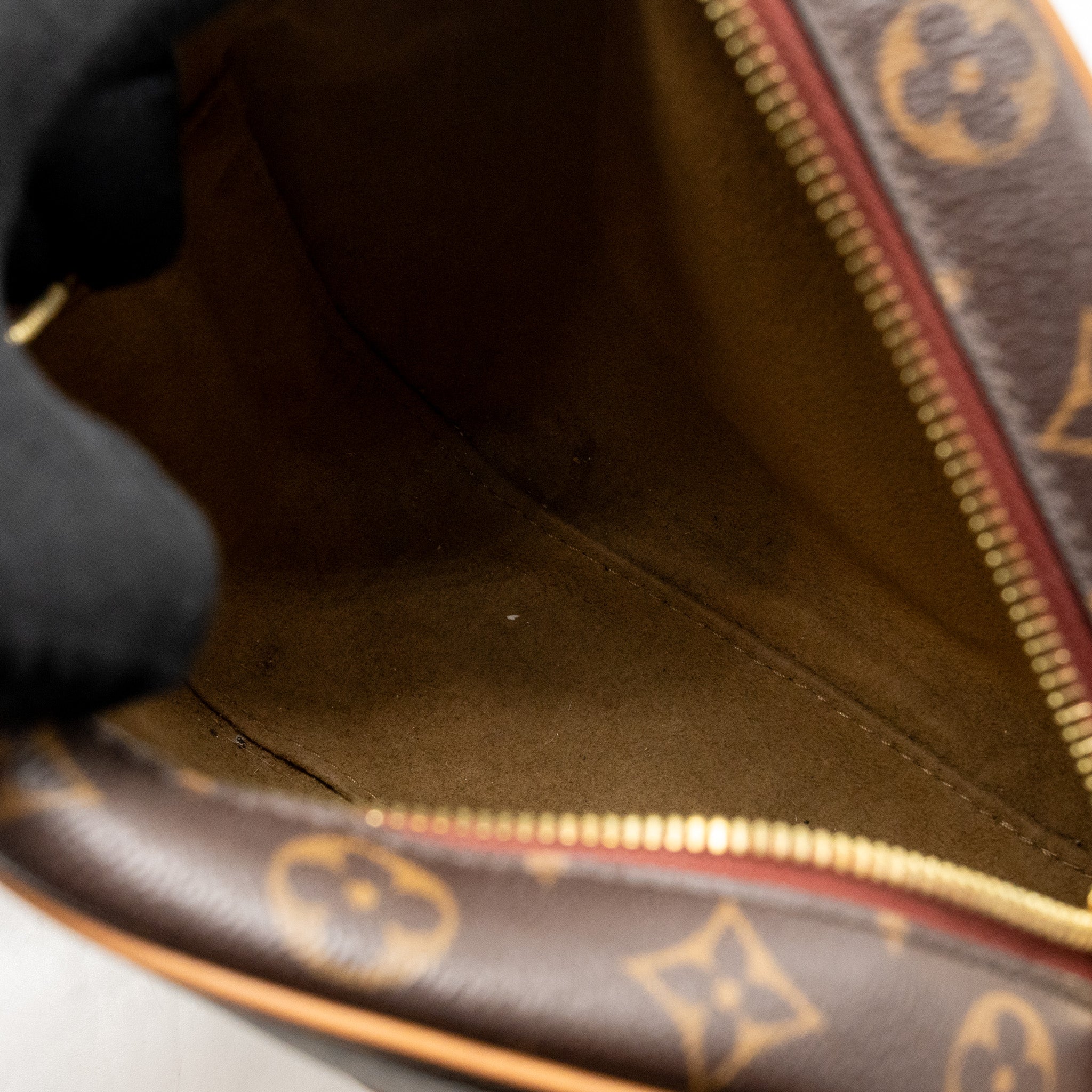 LOUIS VUITTON BOITE CHAPEAU SOUPLE MM MONOGRAM CANVAS GHW