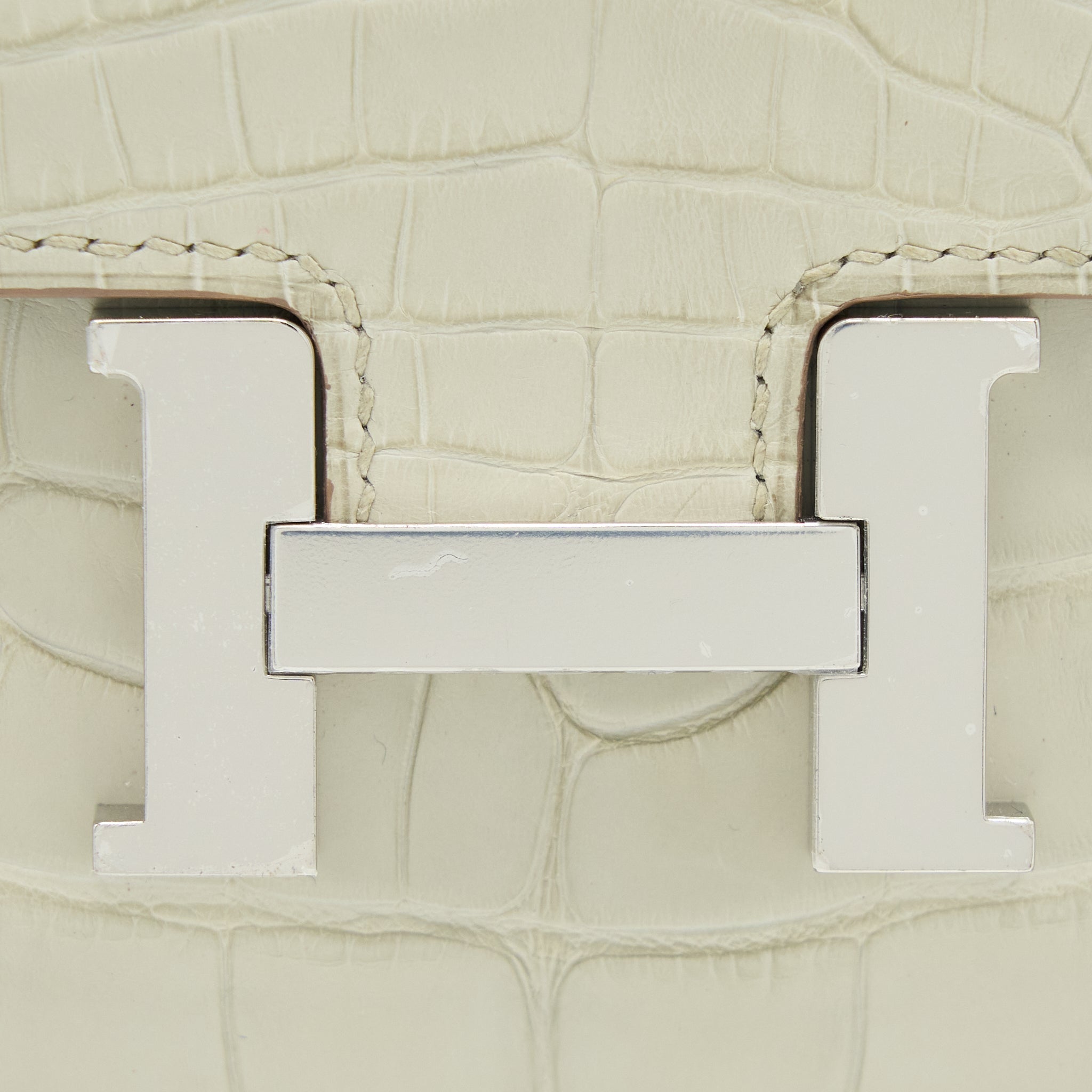 HERMES CONSTANCE TO GO MATTE ALLIGATOR 8L BETON SHW
