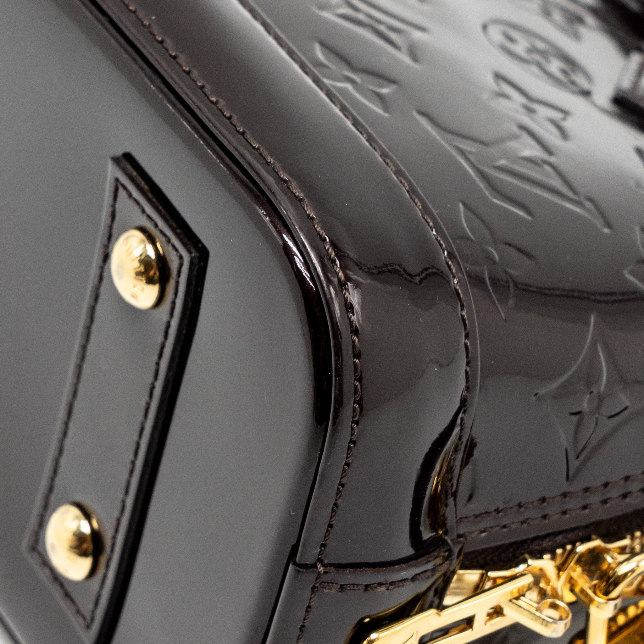 LOUIS VUITTON ALMA BB PATENT AMATANTE GHW